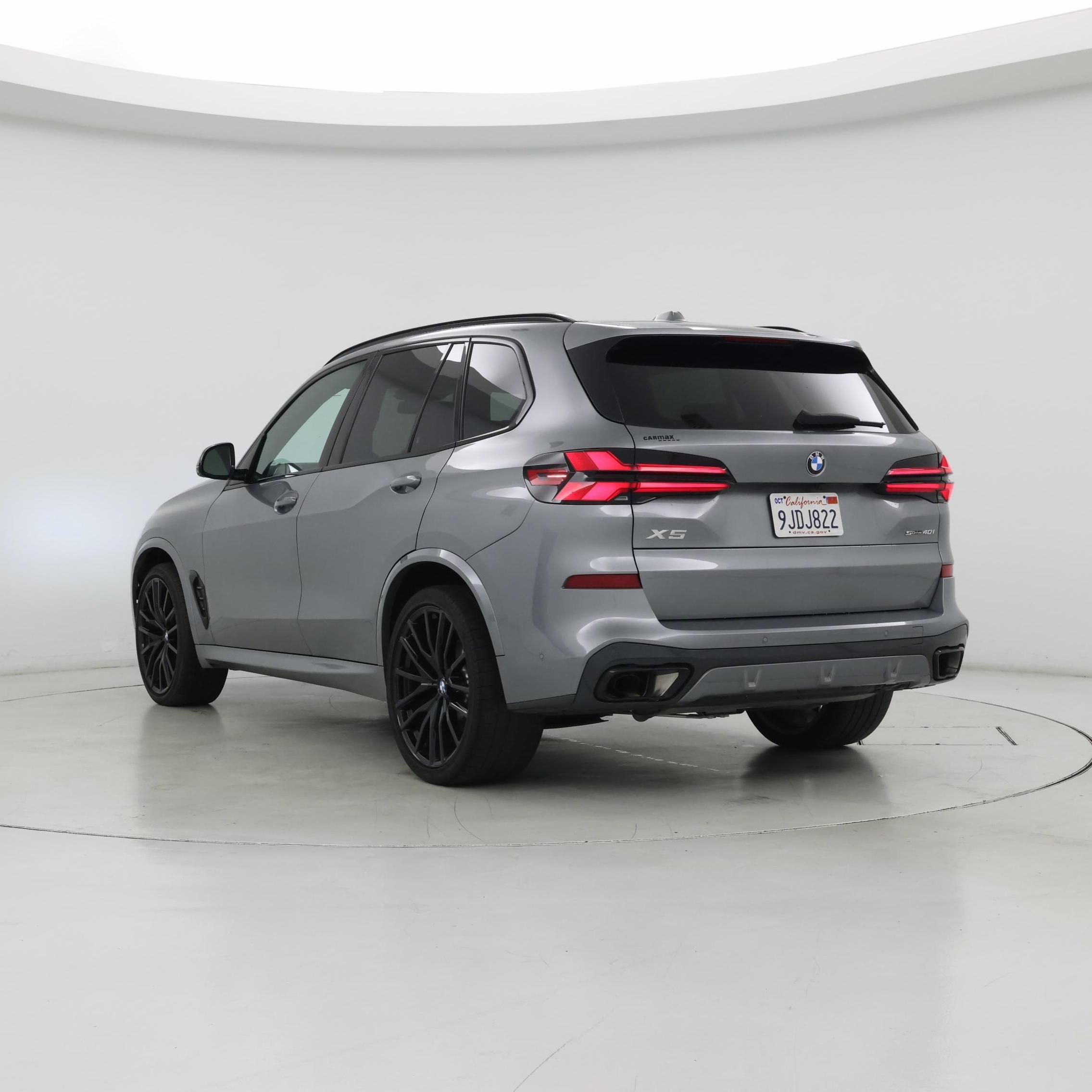 Thumbnail: 2024 BMW X5 - 2