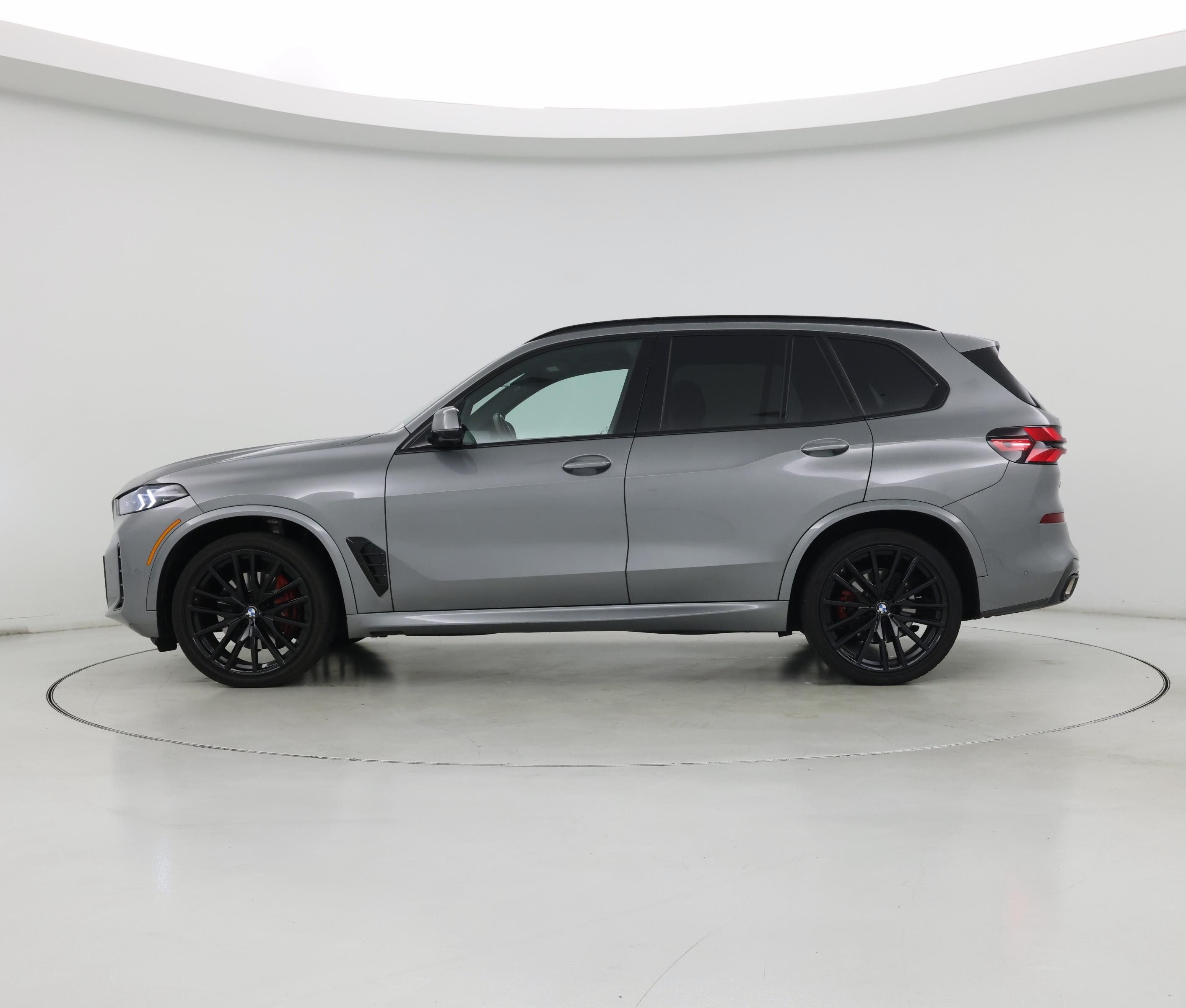 Thumbnail: 2024 BMW X5 - 3