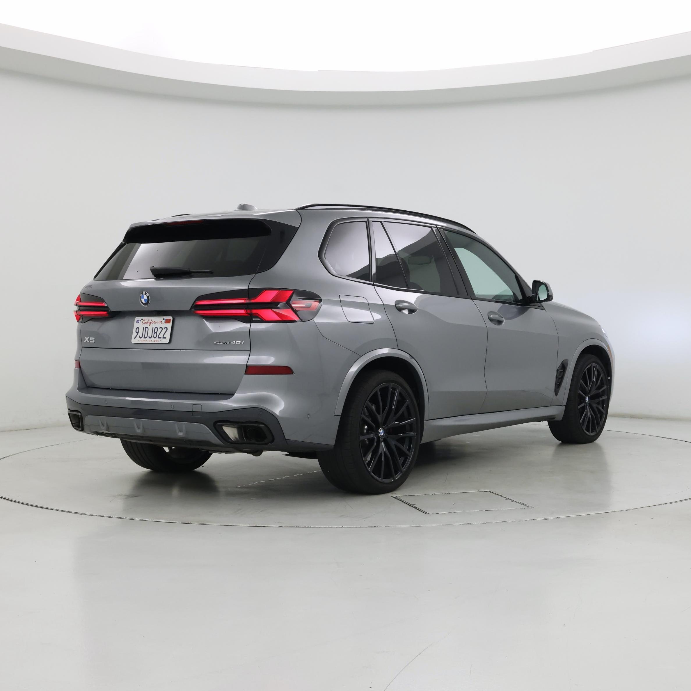 Thumbnail: 2024 BMW X5 - 8