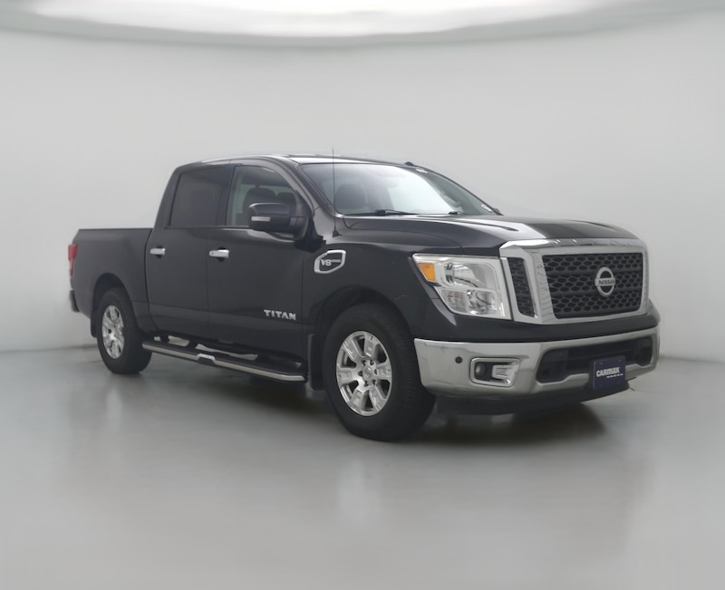 2017 Nissan Titan SV