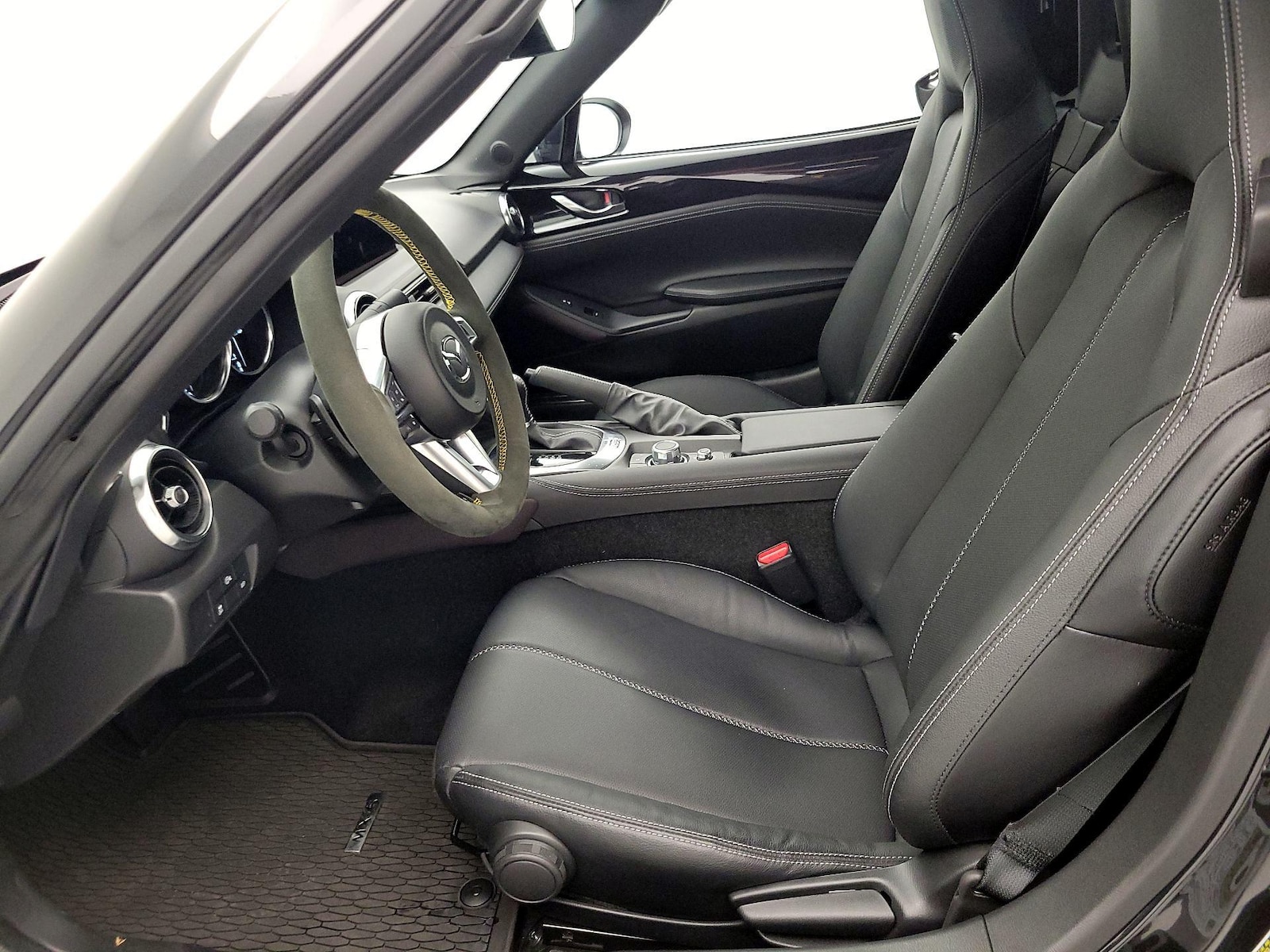 2025 Mazda MX-5 Miata RF Grand Touring - Photo 12