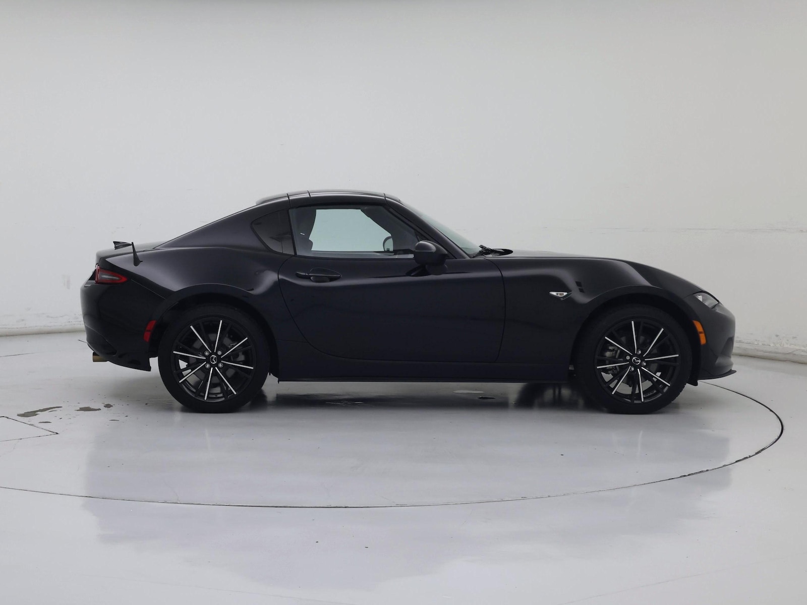 2025 Mazda MX-5 Miata RF Grand Touring - Photo 8