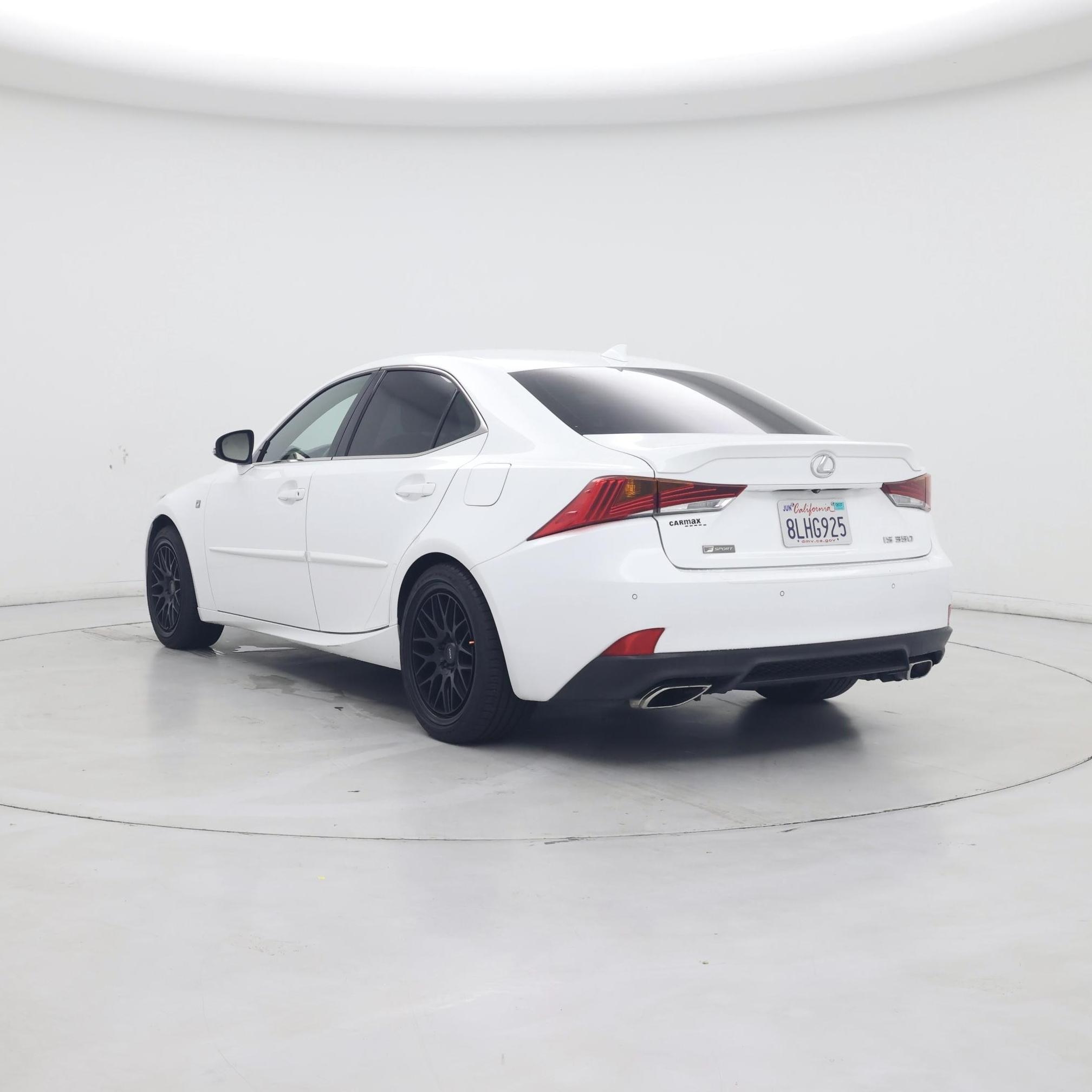 Thumbnail: 2019 Lexus IS - 2