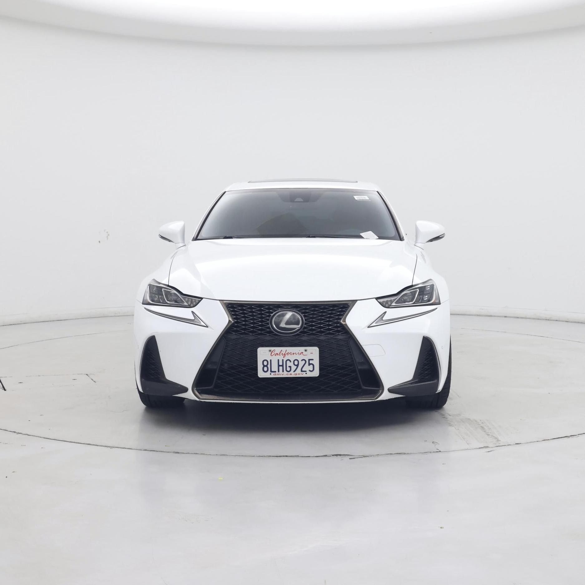 Thumbnail: 2019 Lexus IS - 5