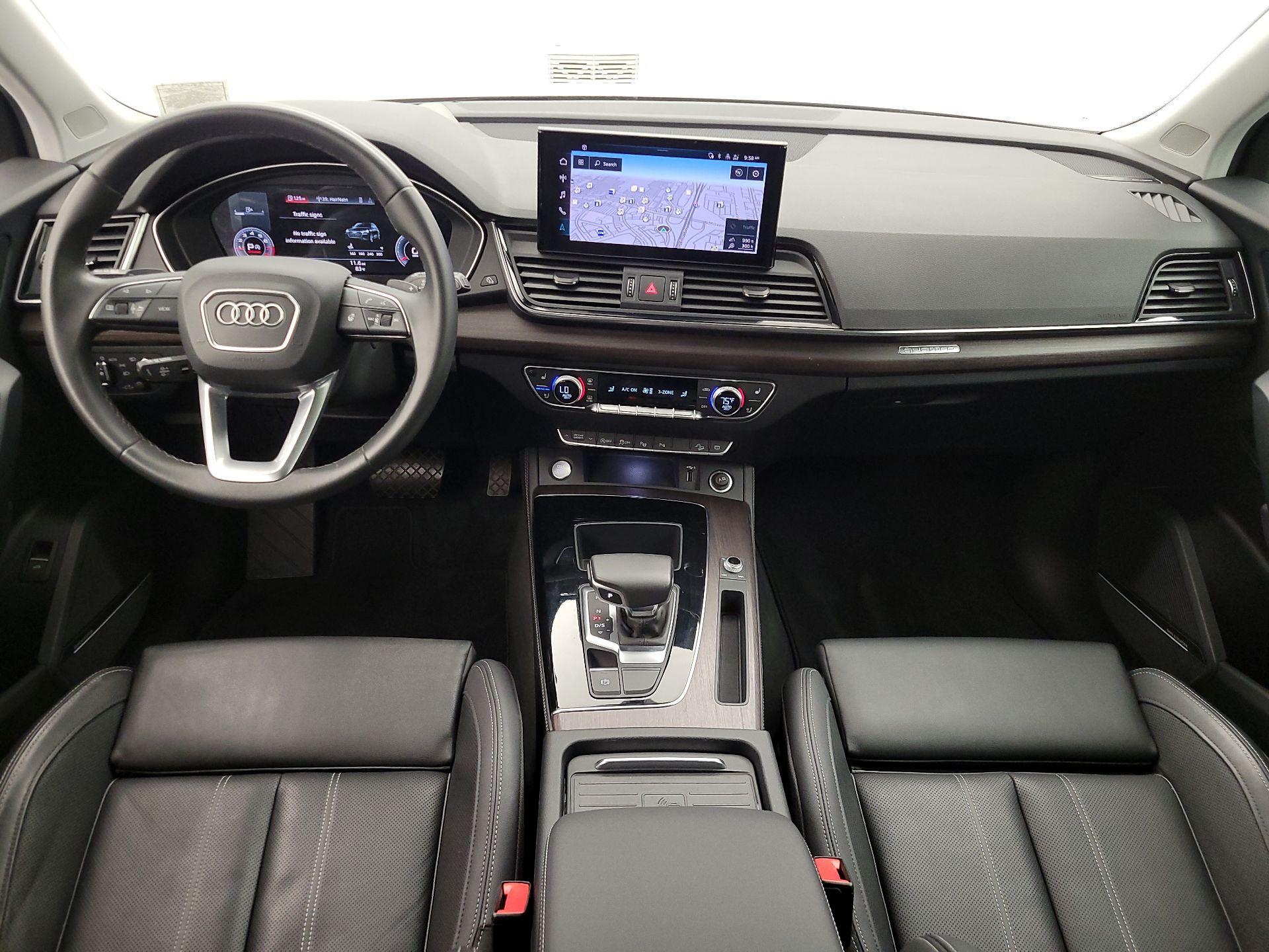 Thumbnail: 2023 Audi Q5 - 9
