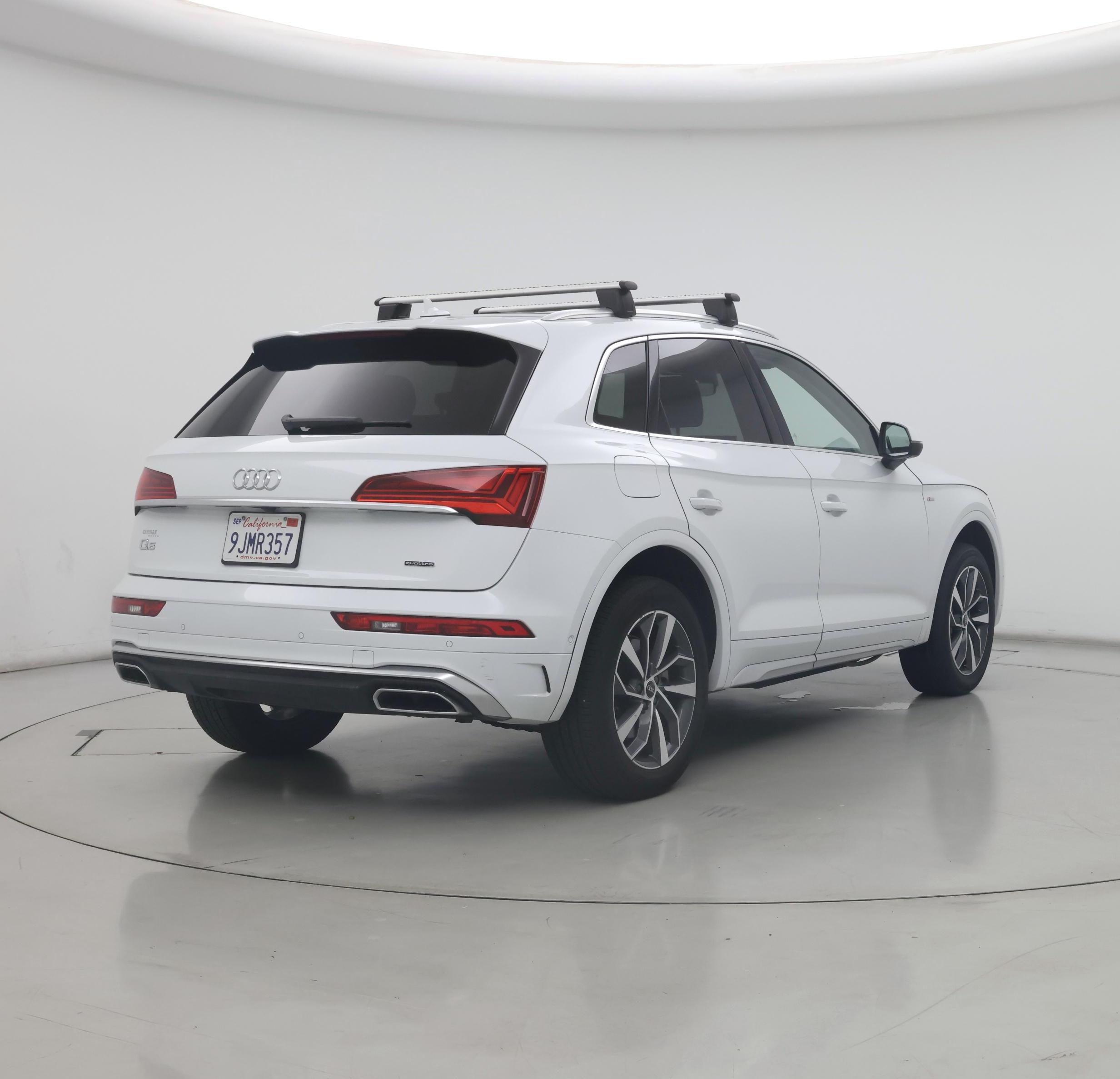 Thumbnail: 2023 Audi Q5 - 8
