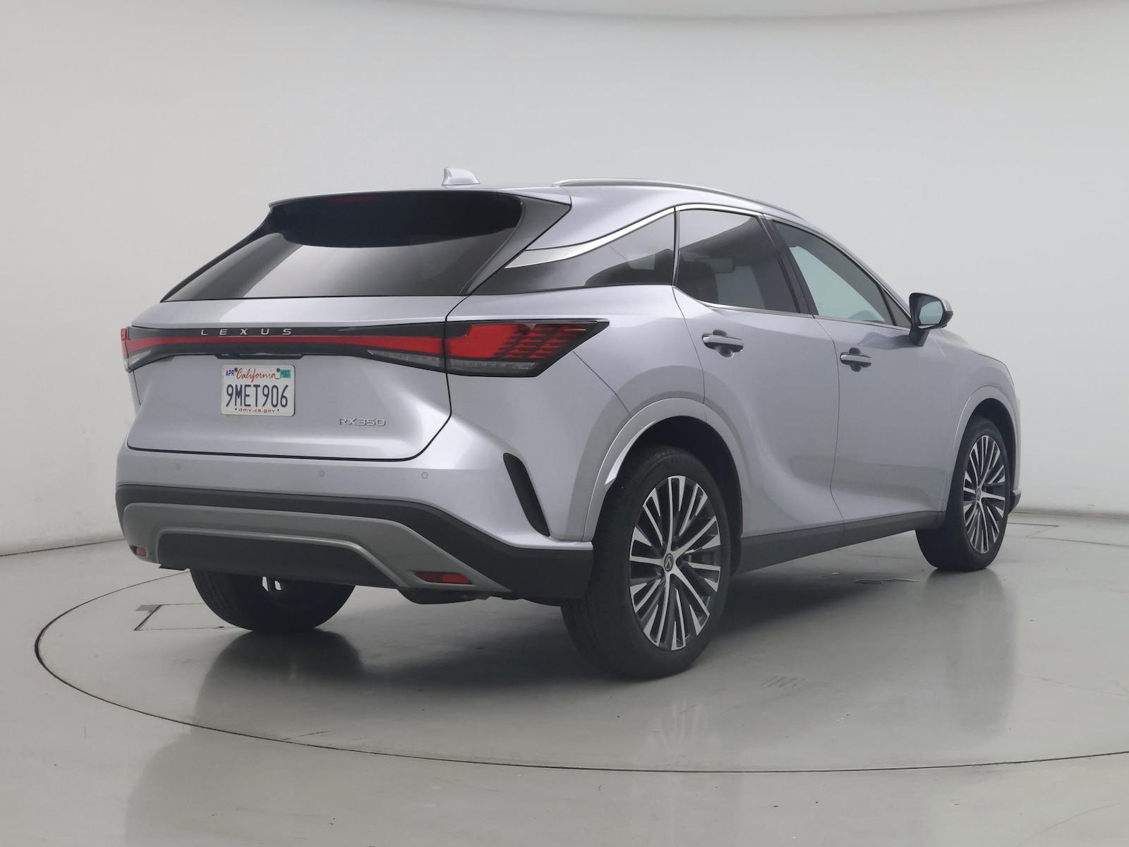2024 Lexus RX 350 - Photo 9