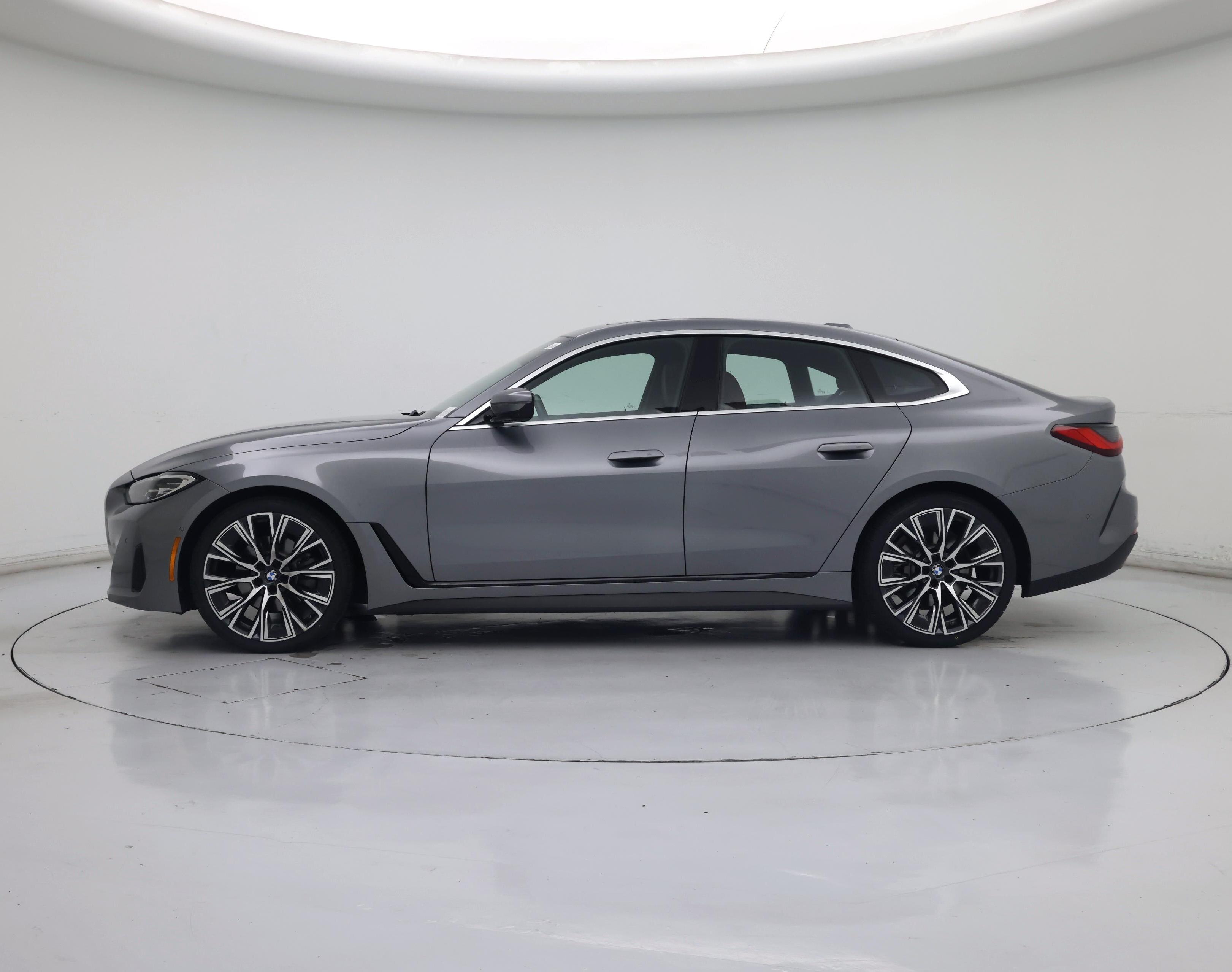 Thumbnail: 2024 BMW 4 Series - 3