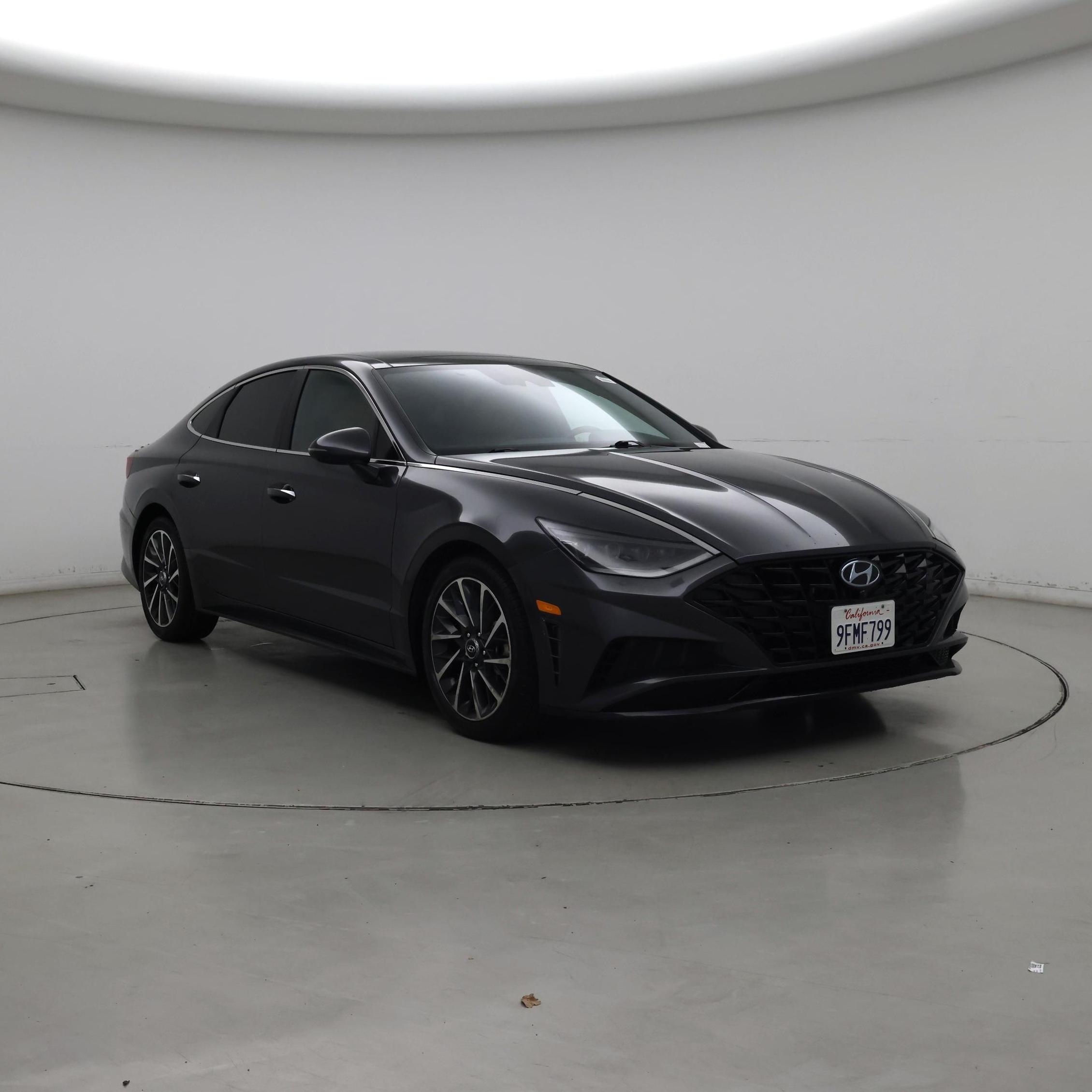 Gray 2020 Hyundai Sonata Sedan Front-Wheel Drive Automatic