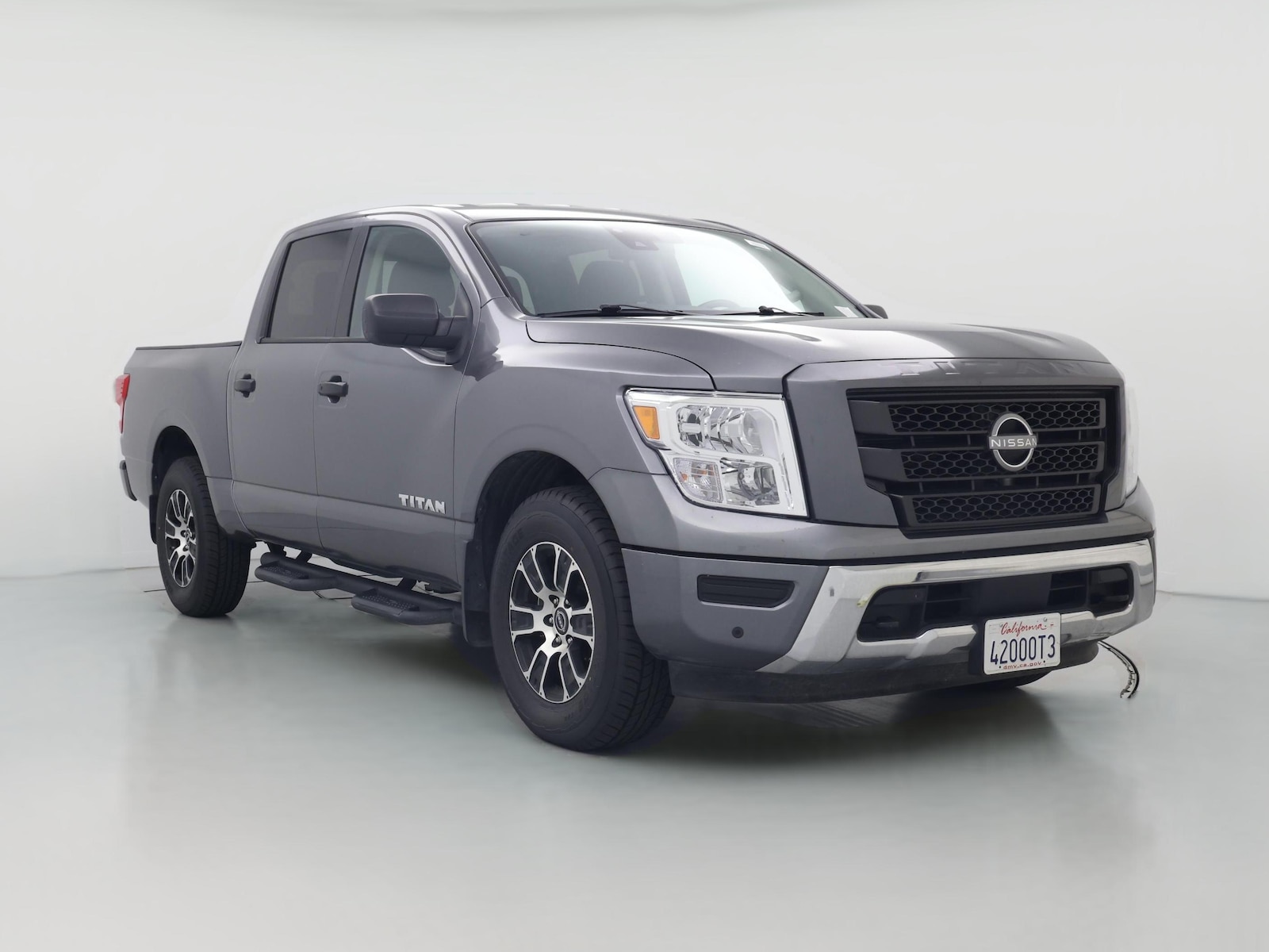 2023 Nissan Titan
