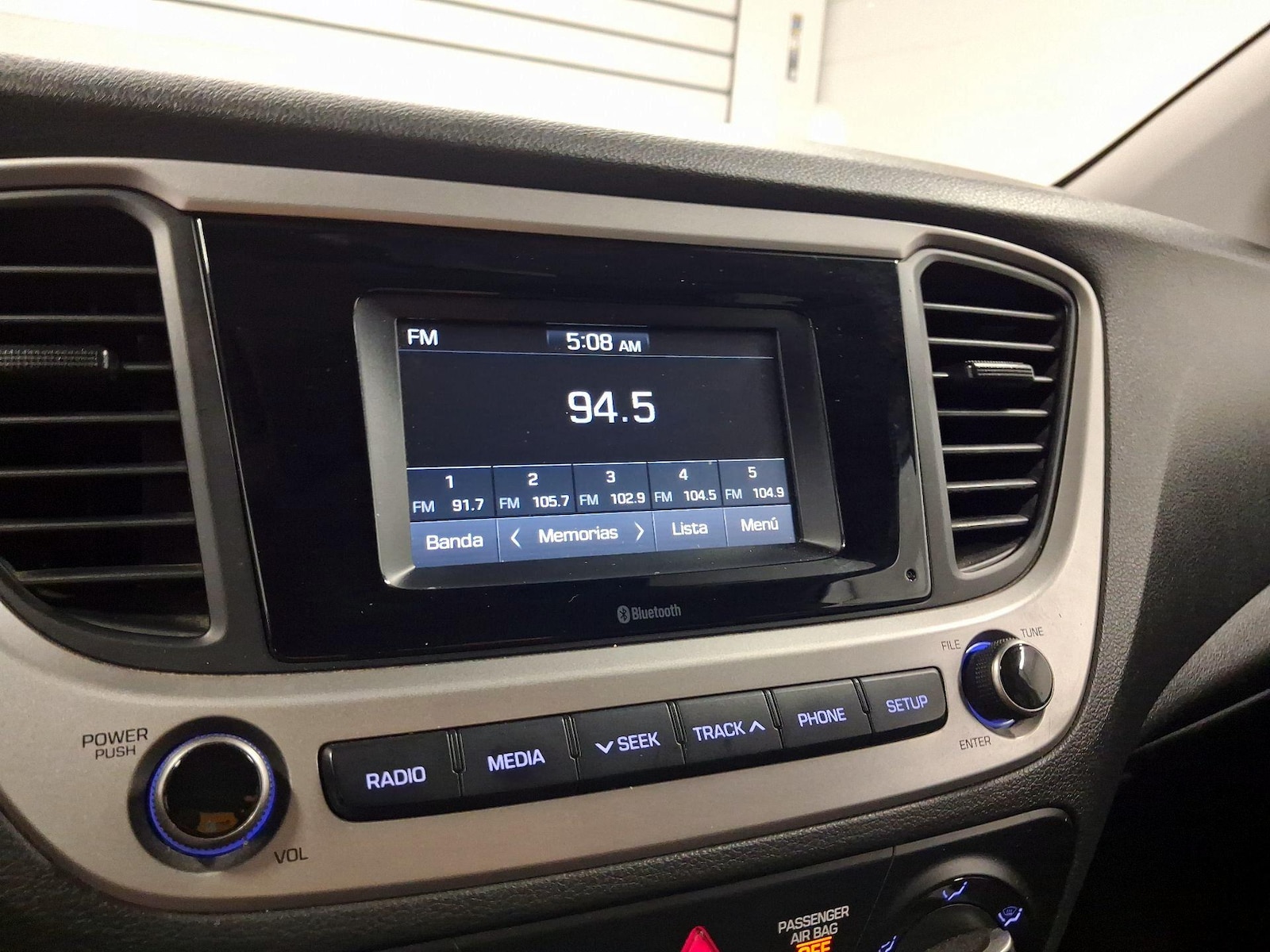 2019 Hyundai Accent SE - Photo 13
