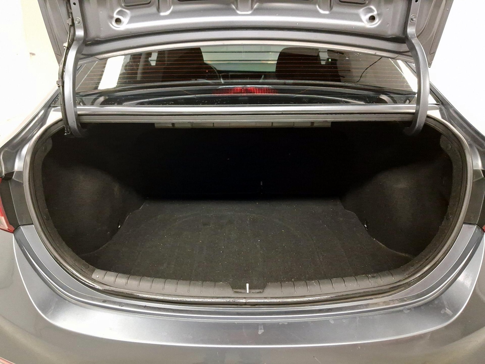 2019 Hyundai Accent SE - Photo 16