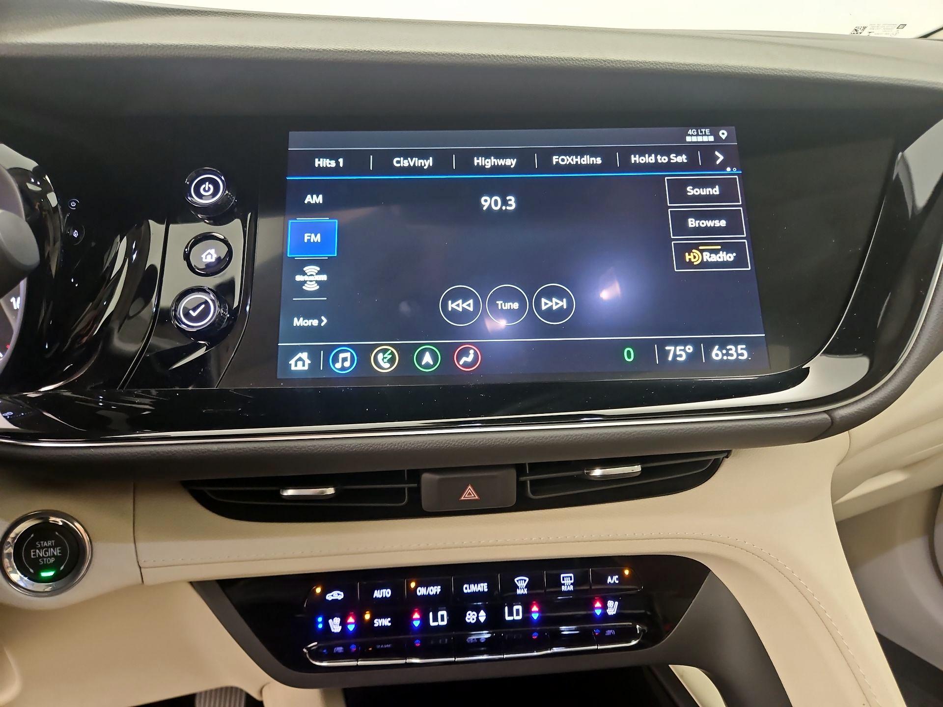 Thumbnail: 2023 Buick Envision - 15