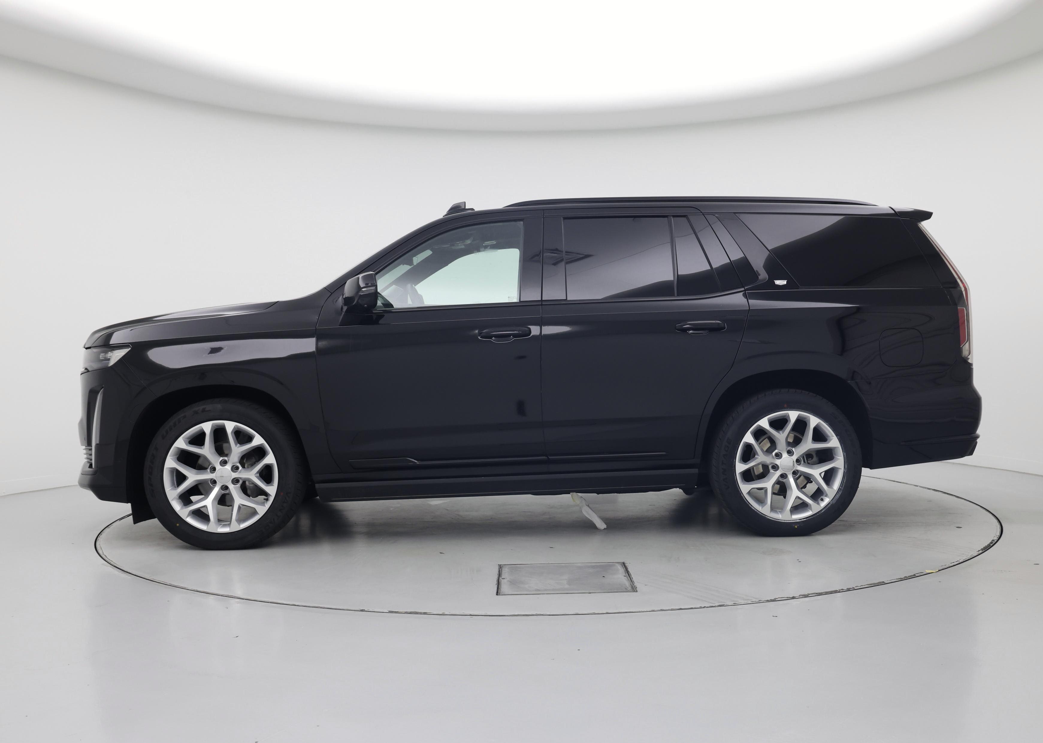 Thumbnail: 2024 Cadillac Escalade - 3