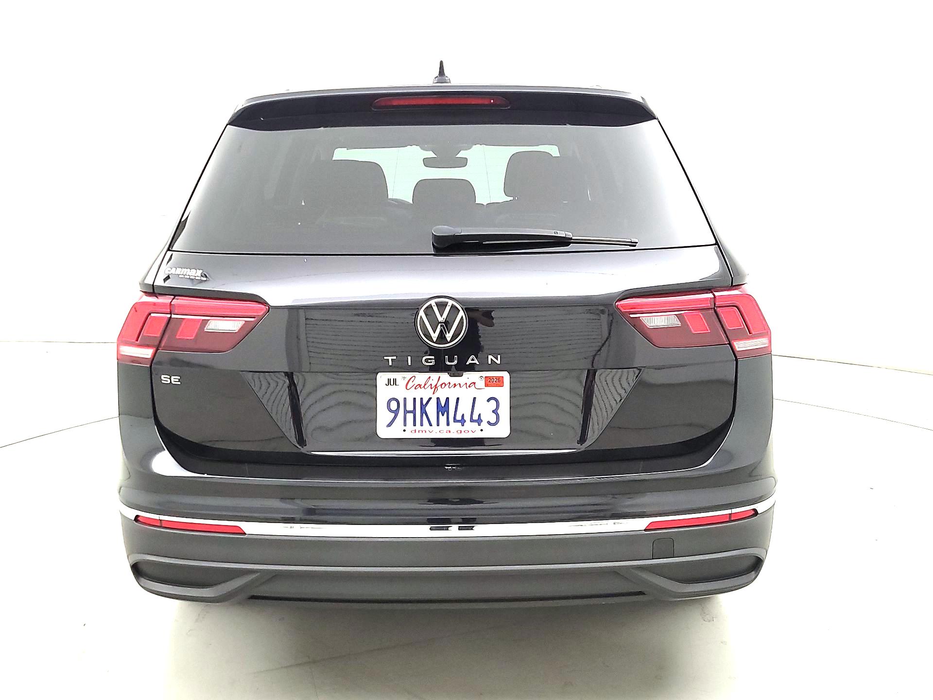 Thumbnail: 2023 Volkswagen Tiguan - 6