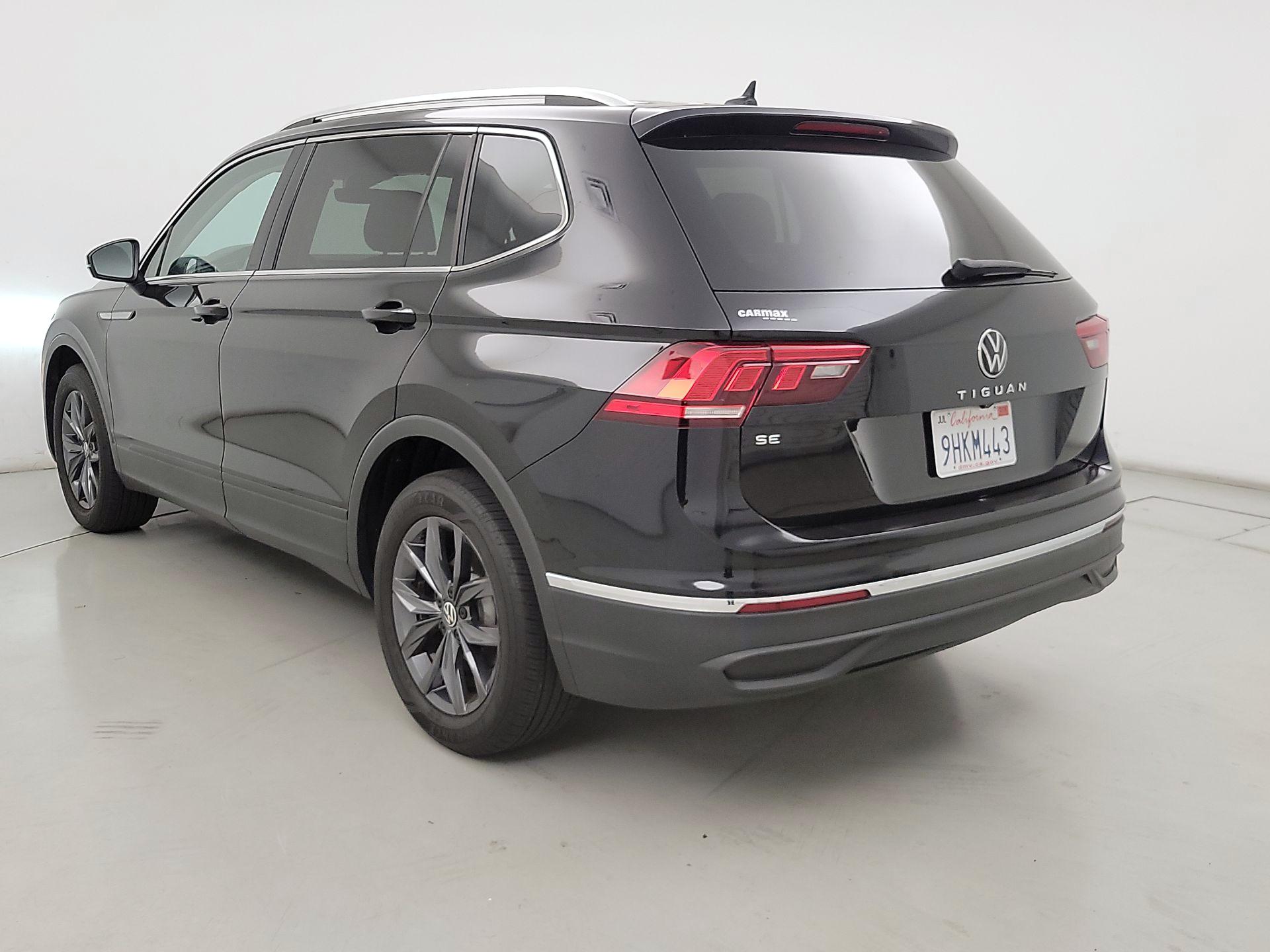 Thumbnail: 2023 Volkswagen Tiguan - 7