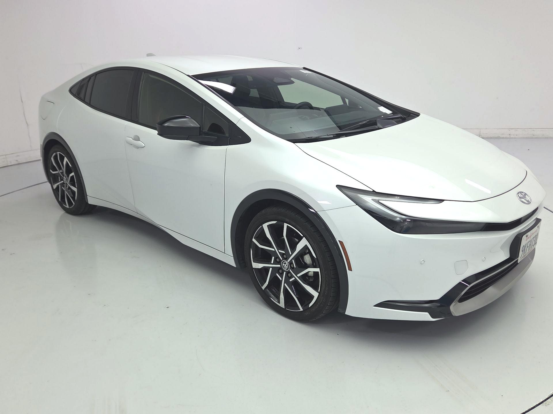 Thumbnail: 2024 Toyota Prius Prime - 1