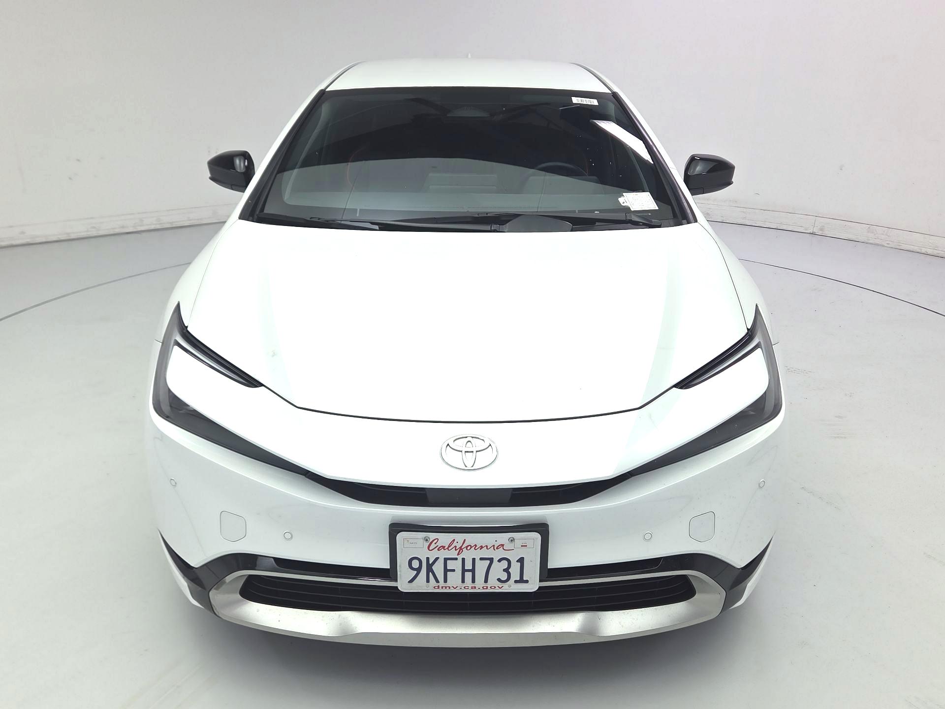 Thumbnail: 2024 Toyota Prius Prime - 2