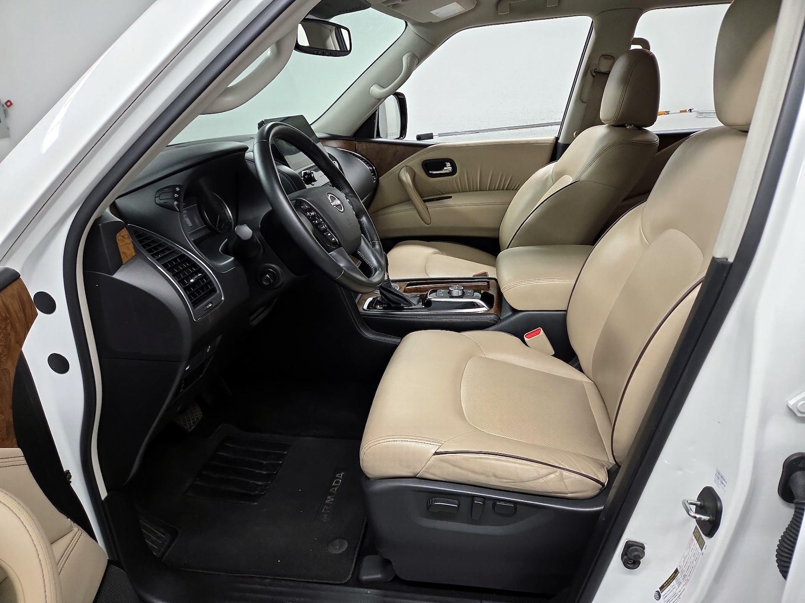 2022 Nissan Armada SL - Photo 12