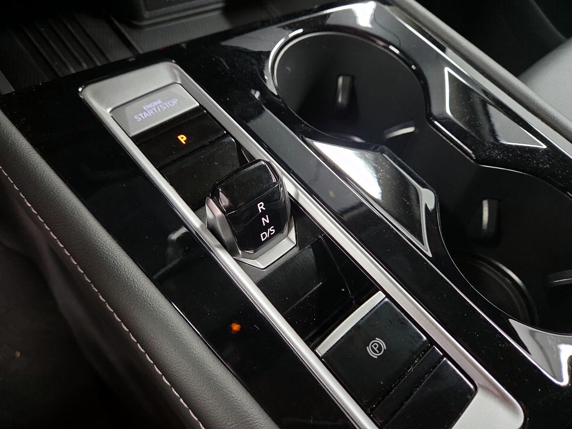 Thumbnail: 2026 Volkswagen Atlas - 17