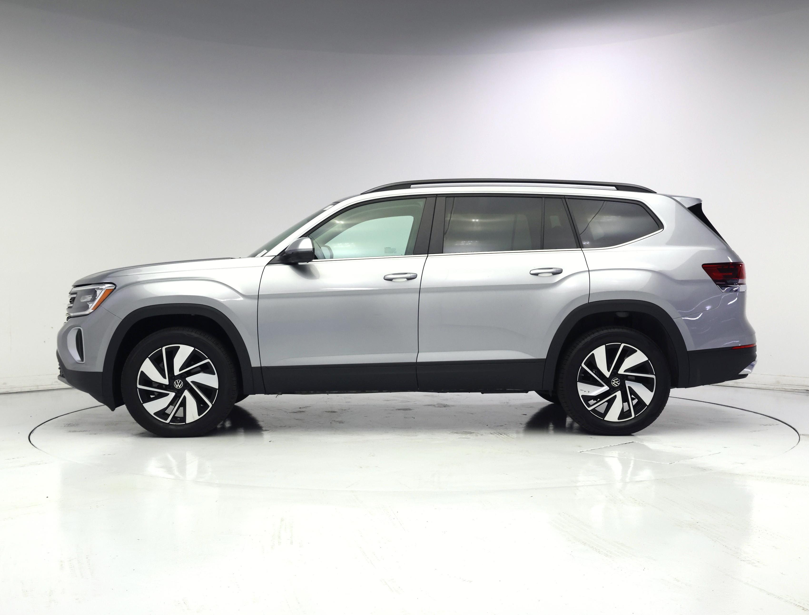 Thumbnail: 2026 Volkswagen Atlas - 3