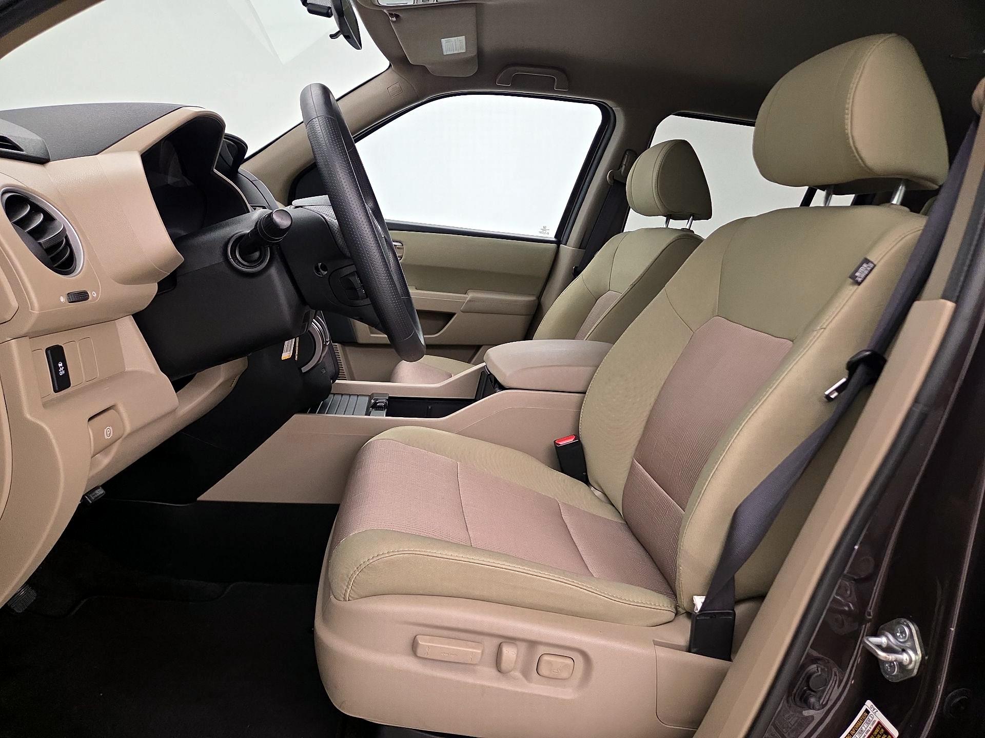 Thumbnail: 2014 Honda Pilot - 11