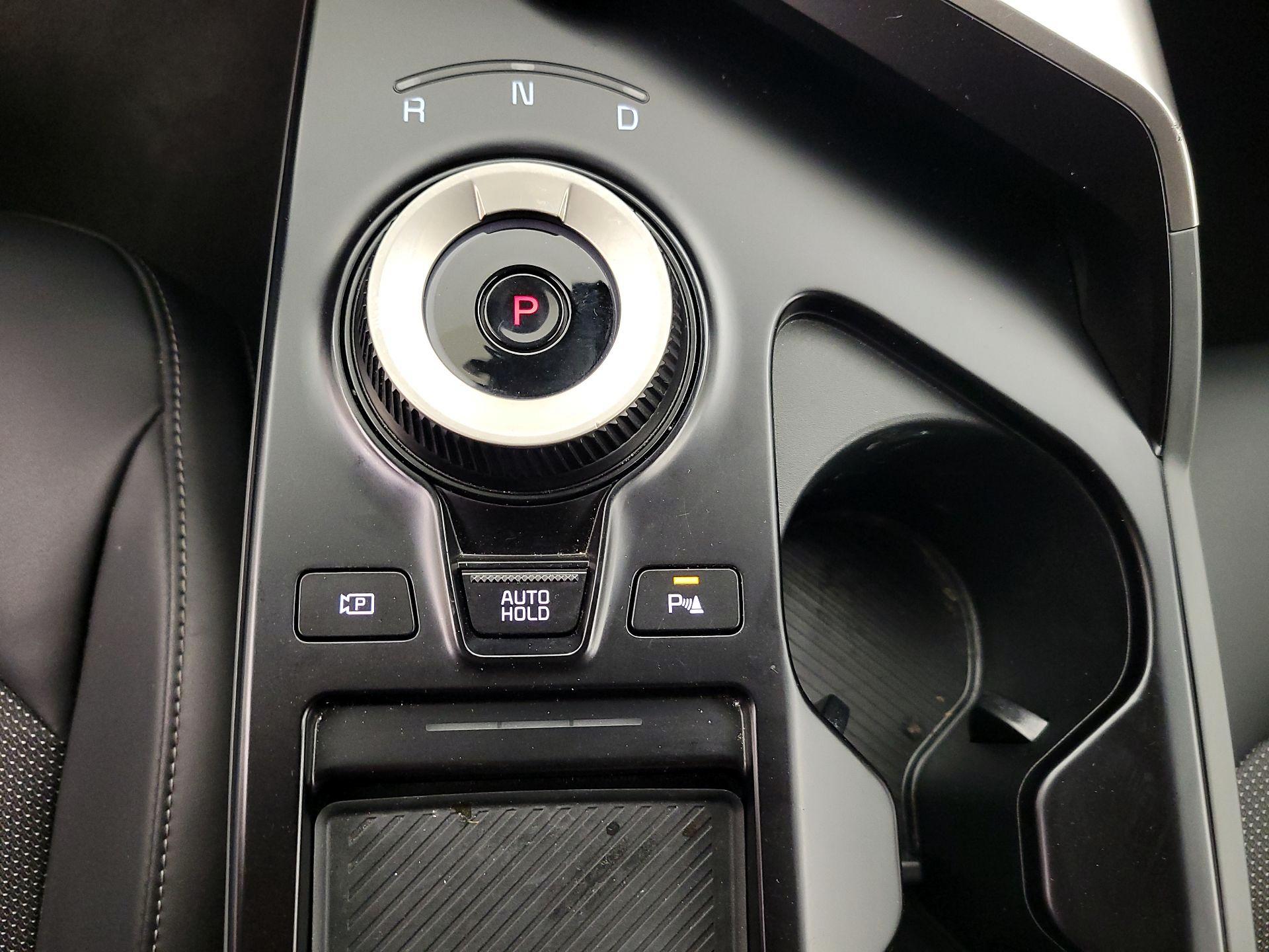 Thumbnail: 2025 Kia EV6 - 18