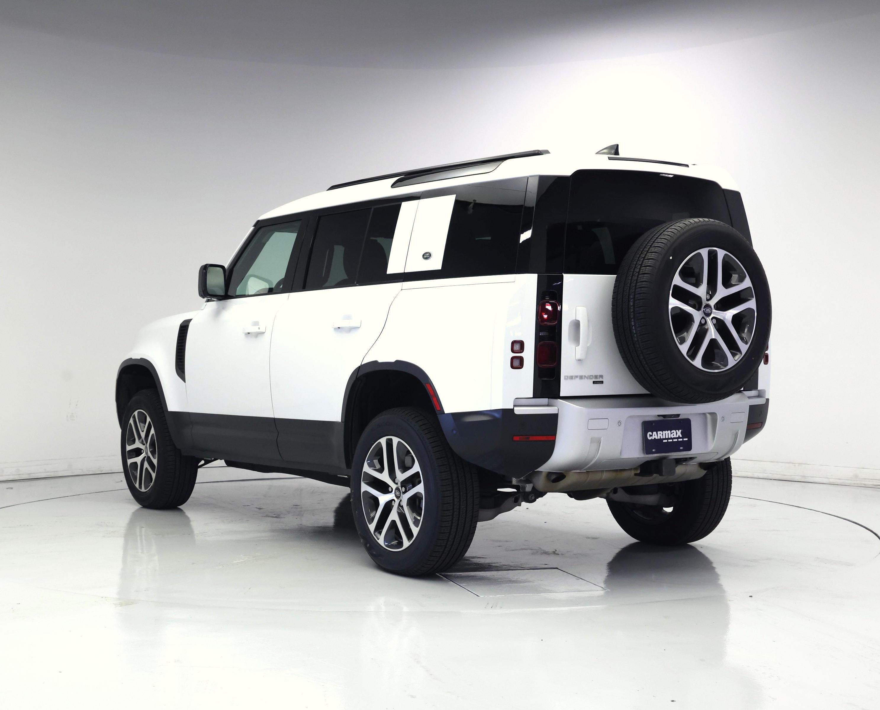 Thumbnail: 2023 Land Rover Defender - 2
