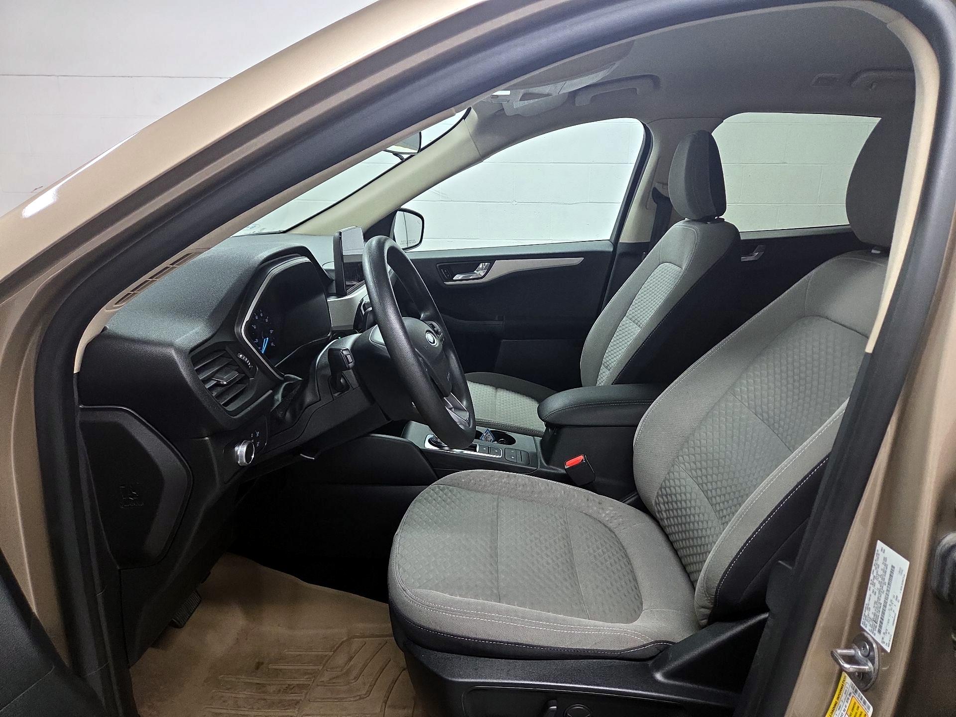 Thumbnail: 2020 Ford Escape - 11