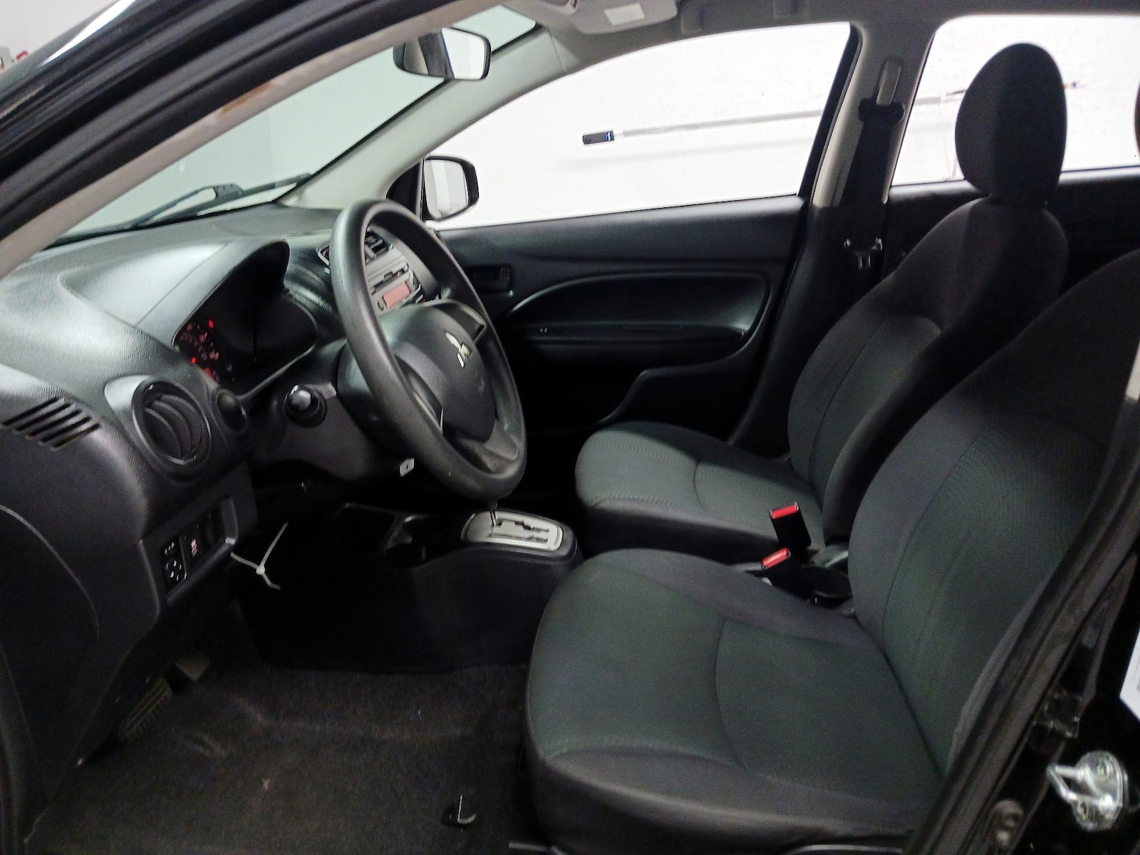 2017 Mitsubishi Mirage G4 ES - Photo 10