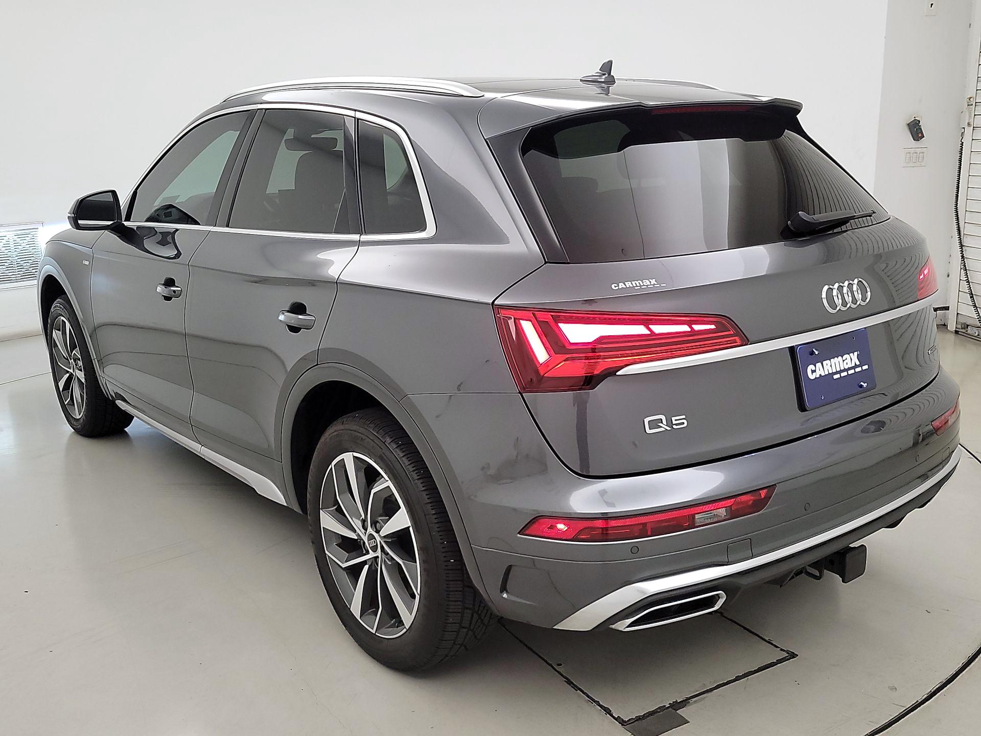 Thumbnail: 2023 Audi Q5 - 7