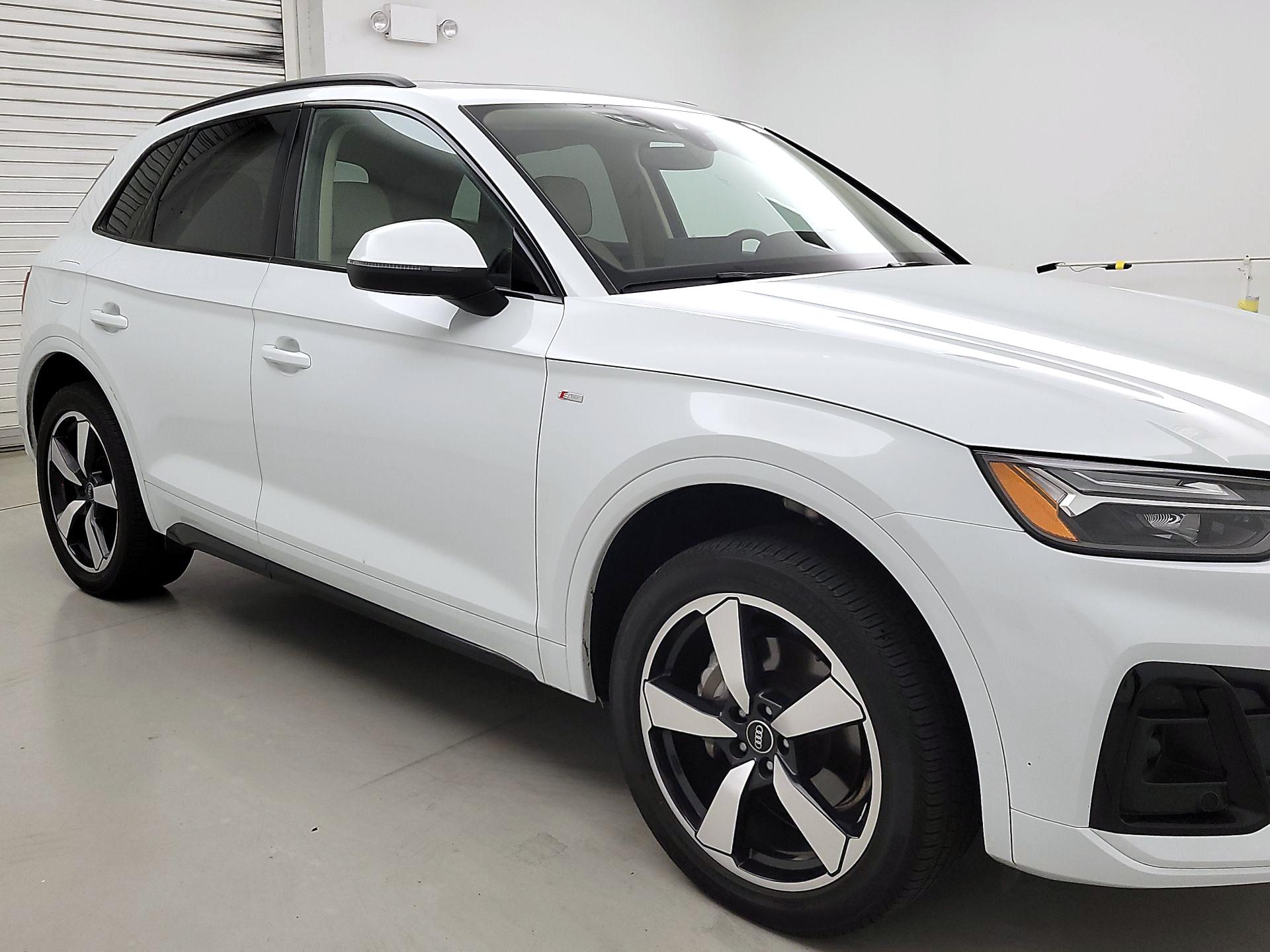 Thumbnail: 2023 Audi Q5 - 1