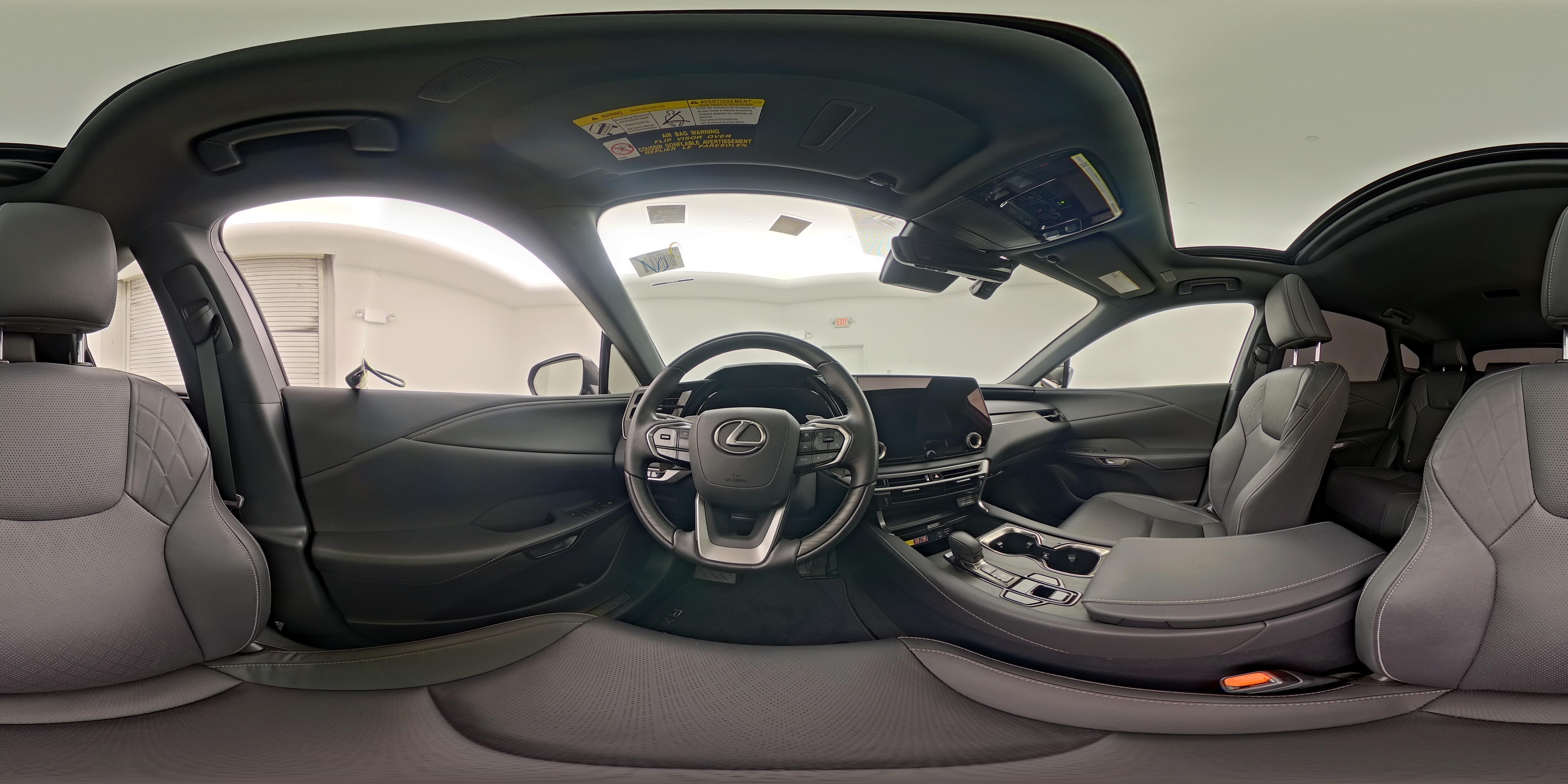 2025 Lexus RX 350 - Photo 25