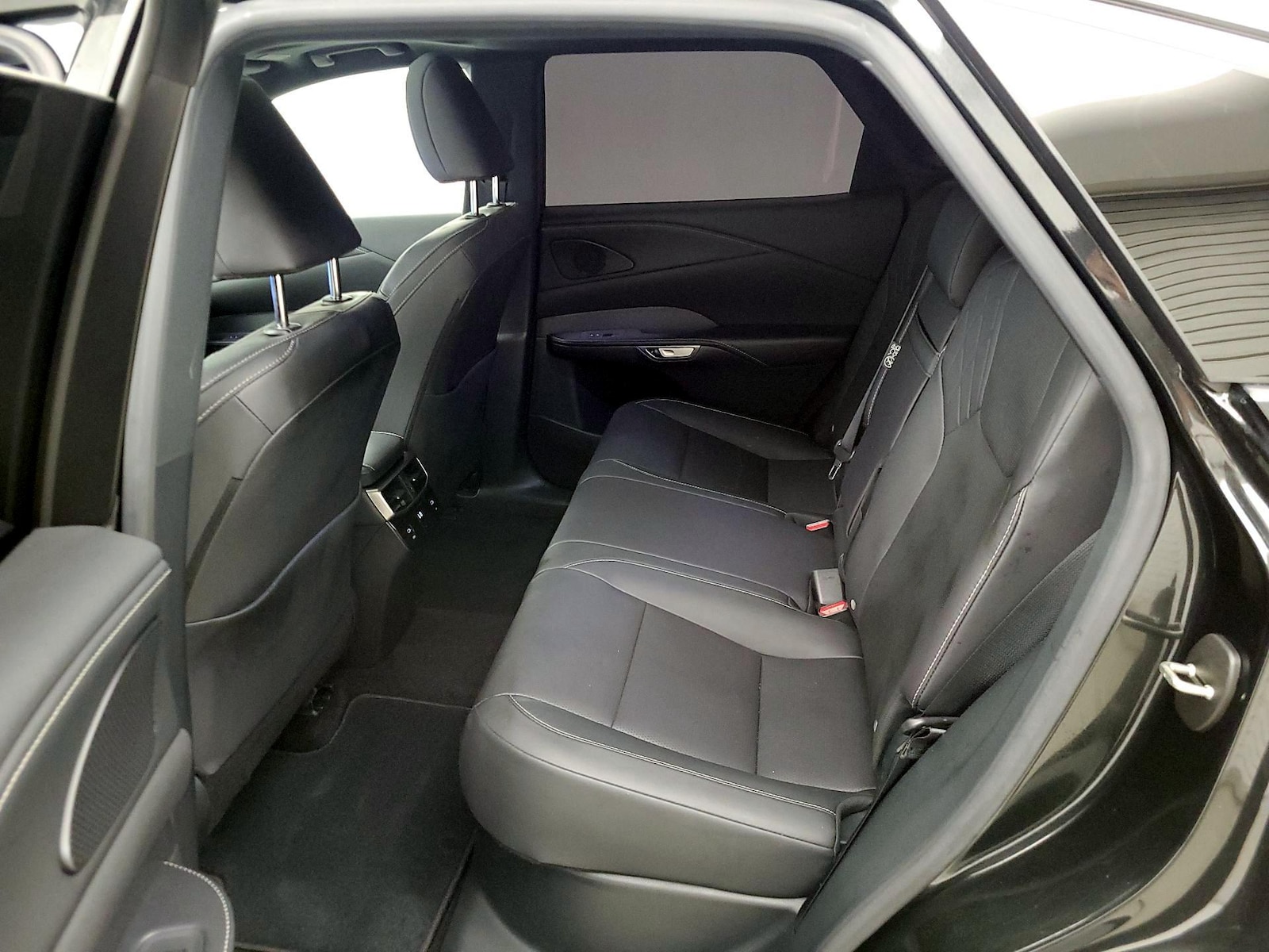 2025 Lexus RX 350 - Photo 19