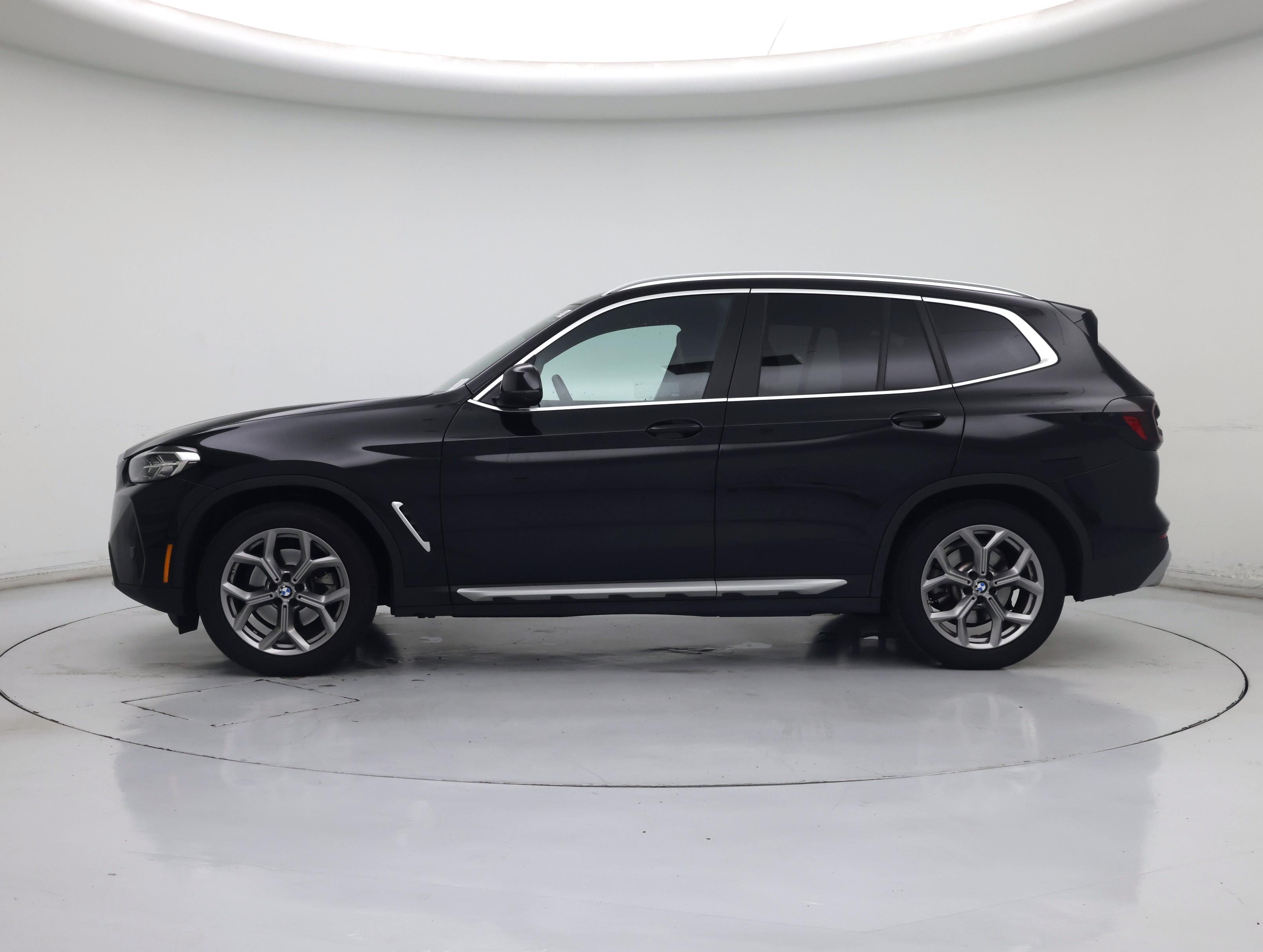 Thumbnail: 2023 BMW X3 - 3