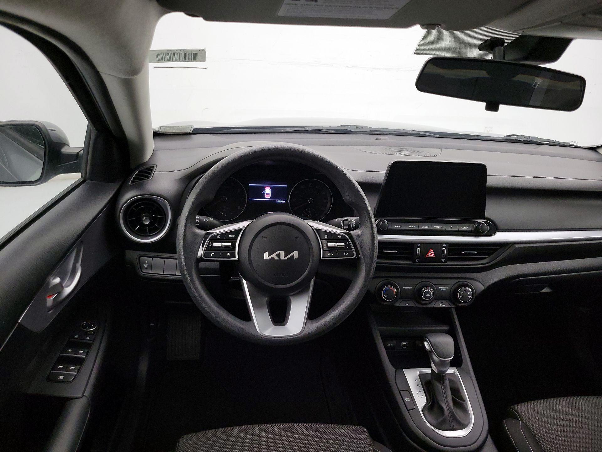 Thumbnail: 2024 Kia Forte - 10
