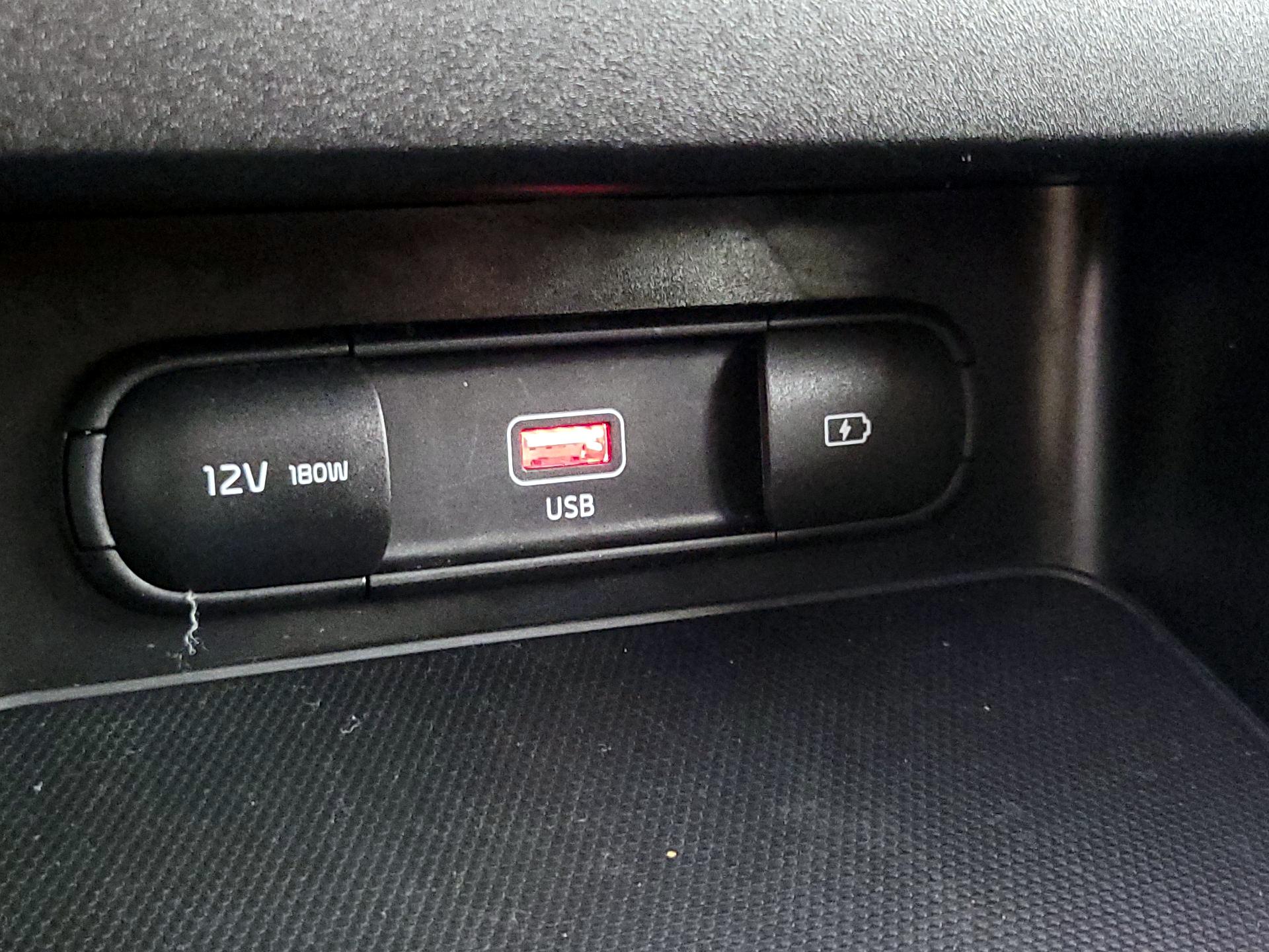 Thumbnail: 2024 Kia Forte - 18