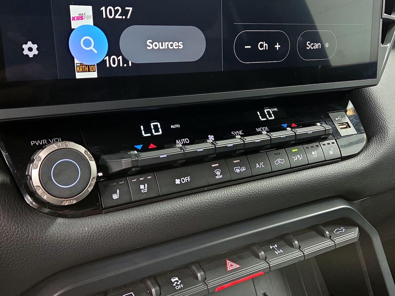 2025 Toyota Tundra TRD Pro - Photo 17