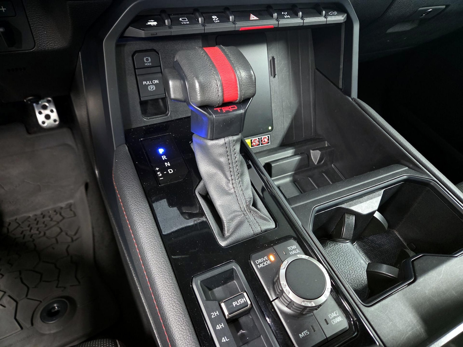 2025 Toyota Tundra TRD Pro - Photo 18
