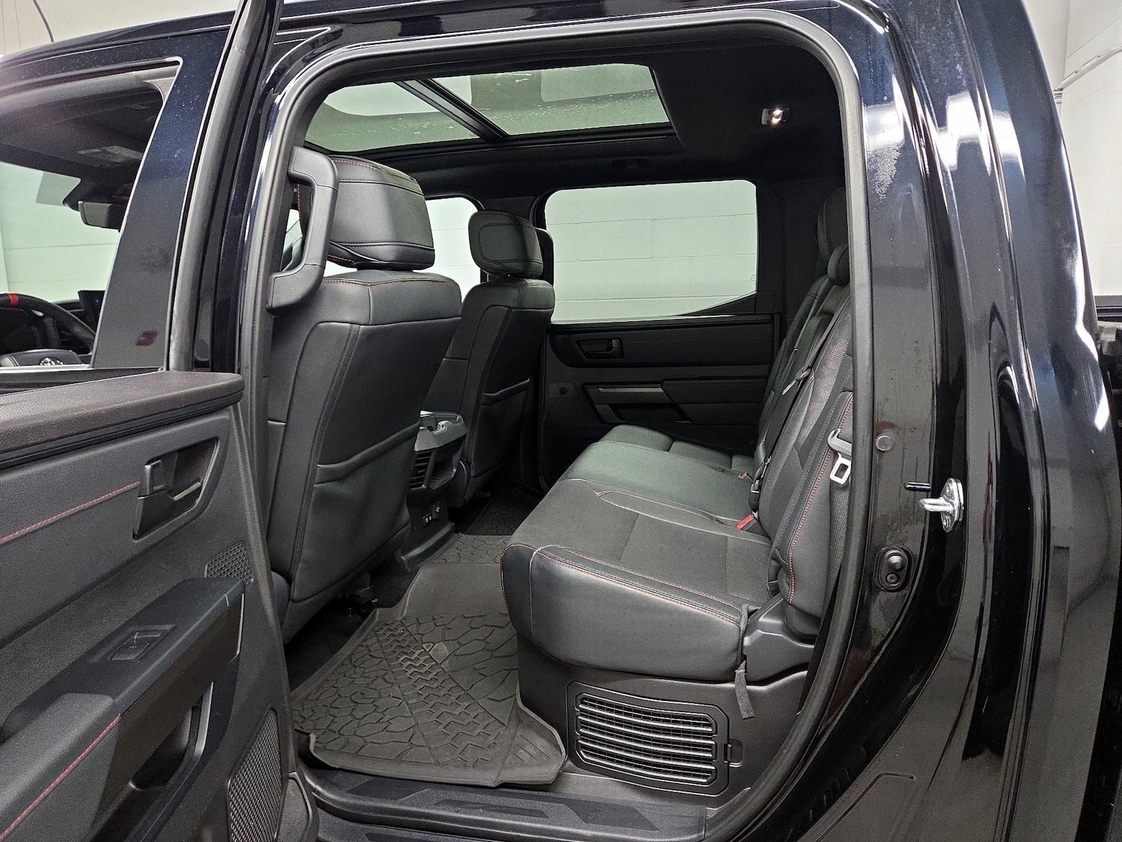 2025 Toyota Tundra TRD Pro - Photo 21