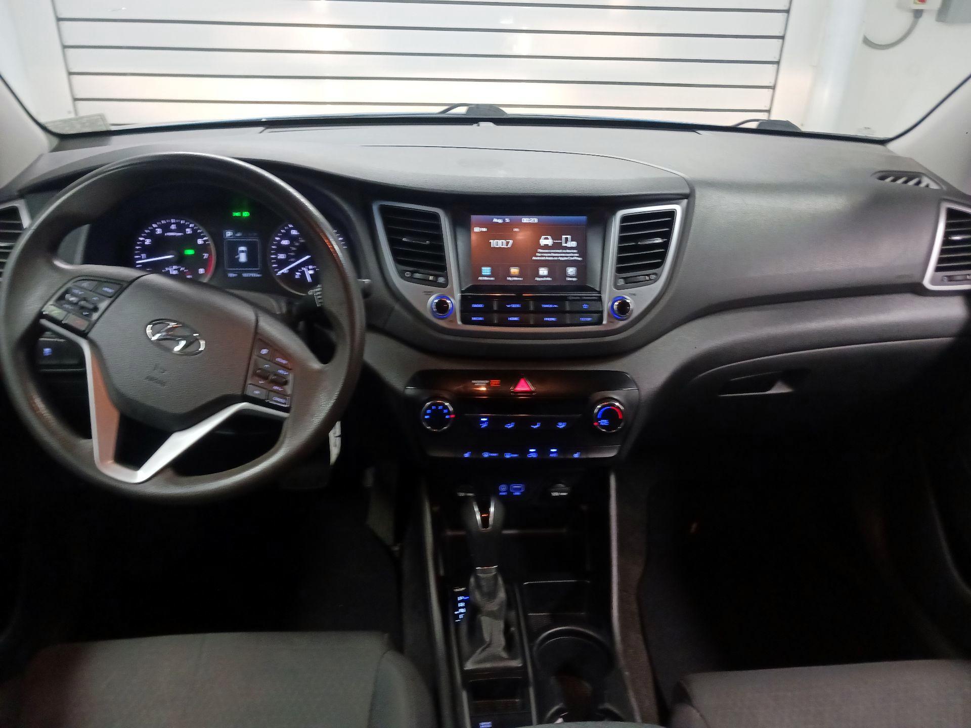 Thumbnail: 2018 Hyundai Tucson - 8
