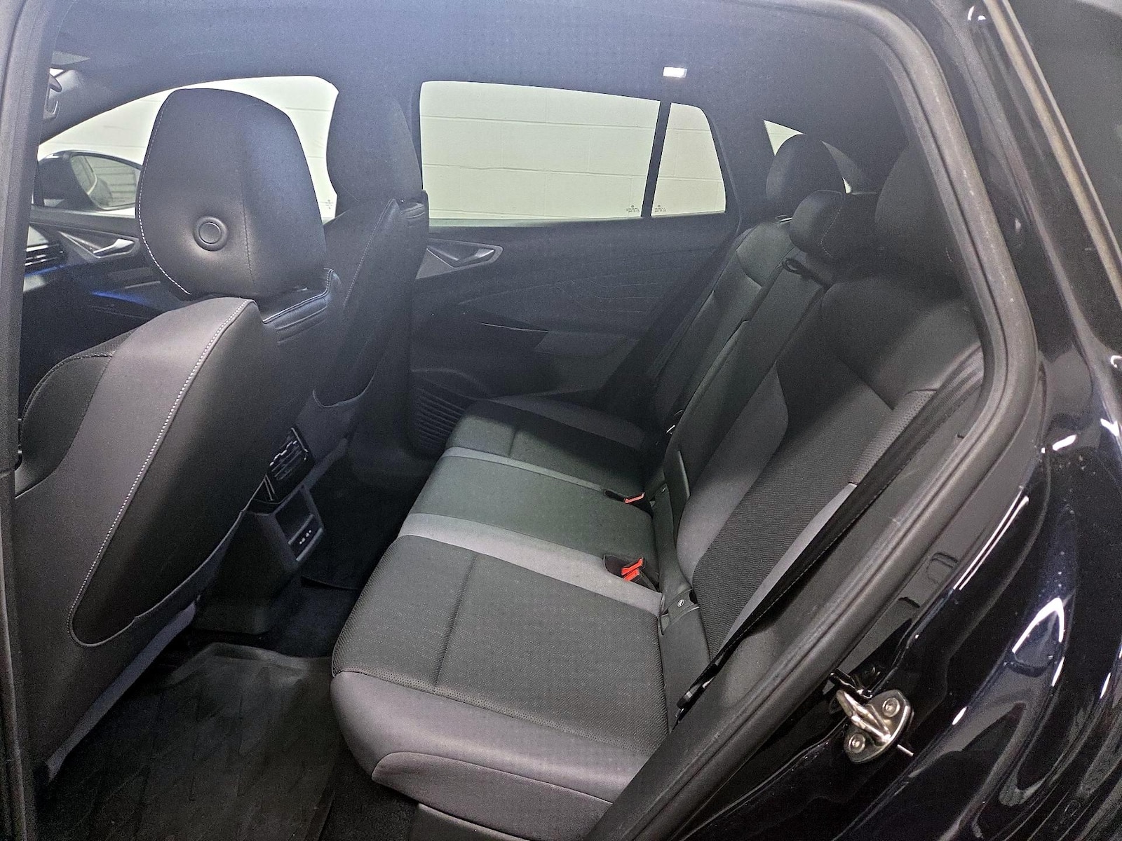 2023 Volkswagen ID.4 PRO S - Photo 15