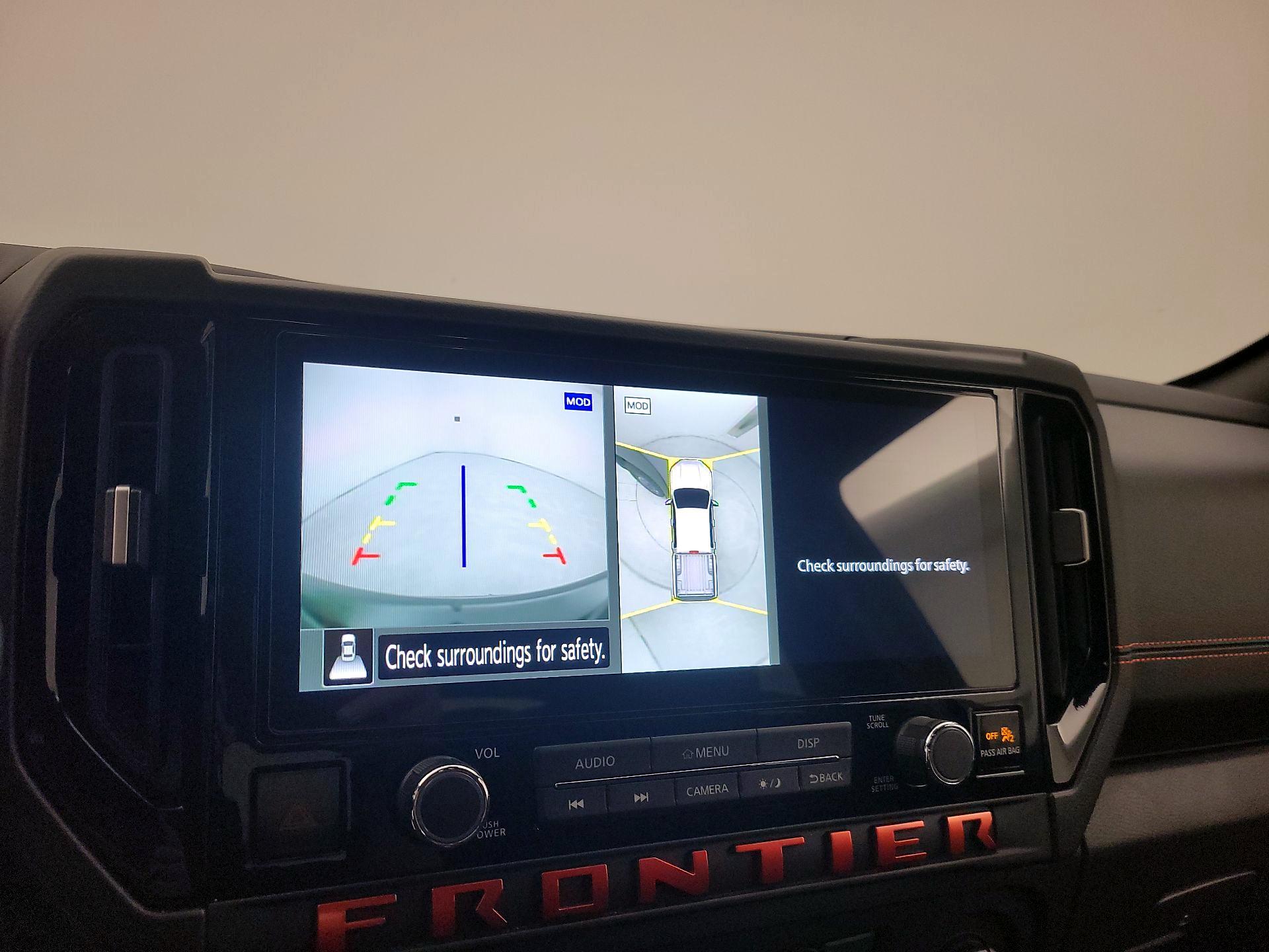 Thumbnail: 2026 Nissan Frontier - 14