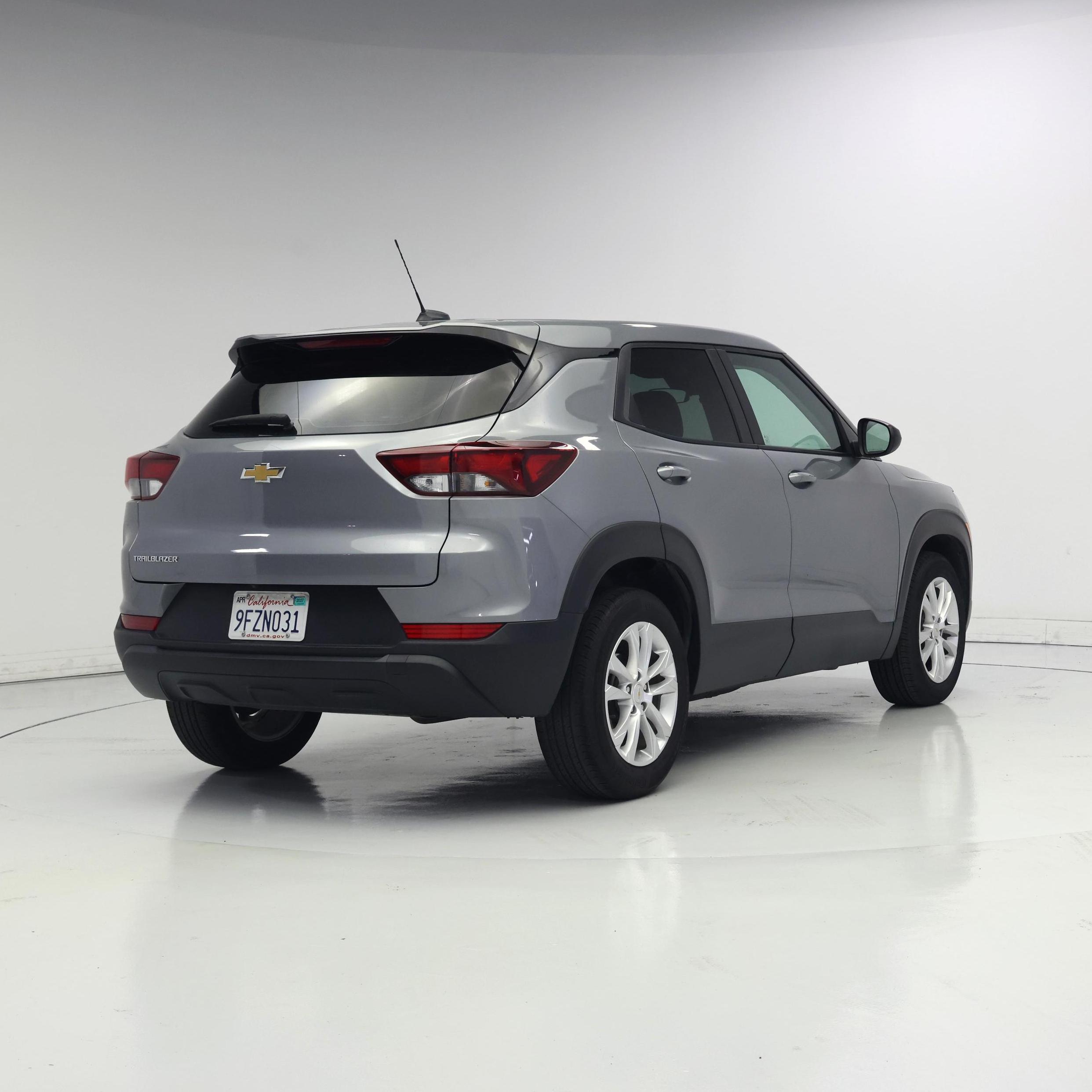 Thumbnail: 2023 Chevrolet TrailBlazer - 8