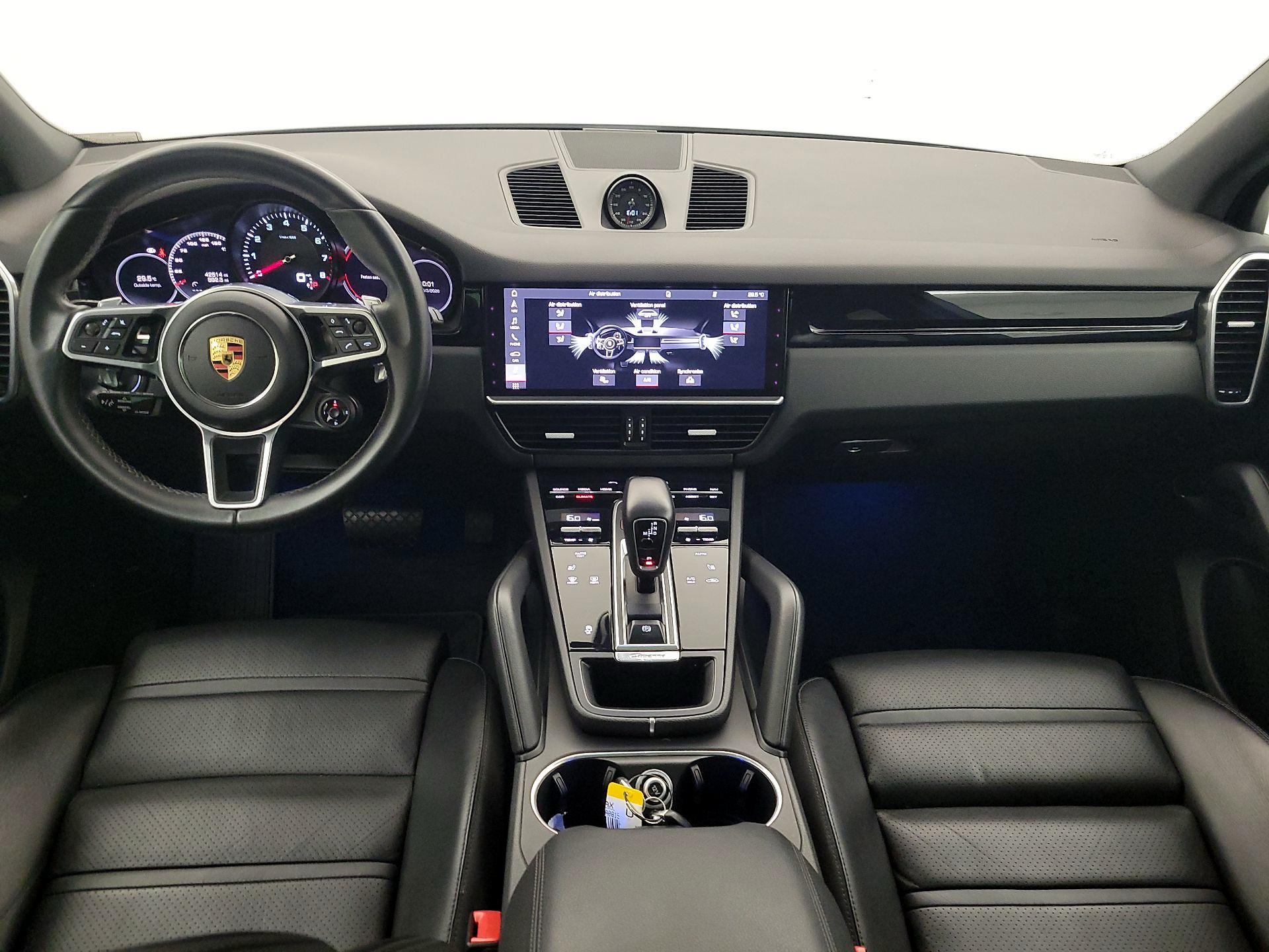 Thumbnail: 2021 Porsche Cayenne - 9