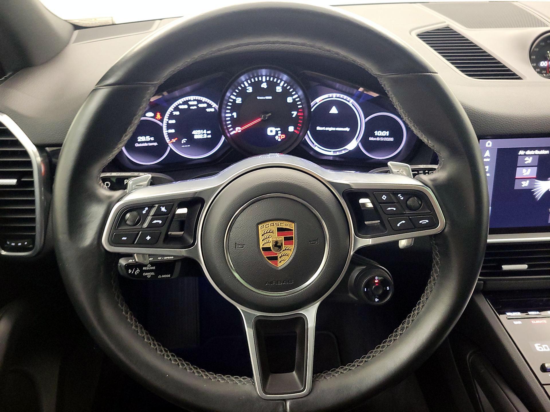Thumbnail: 2021 Porsche Cayenne - 10