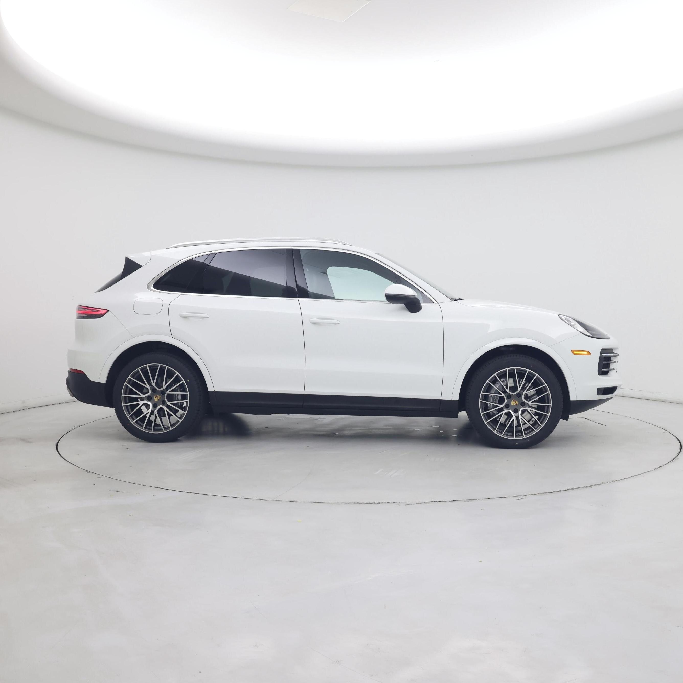 Thumbnail: 2021 Porsche Cayenne - 7