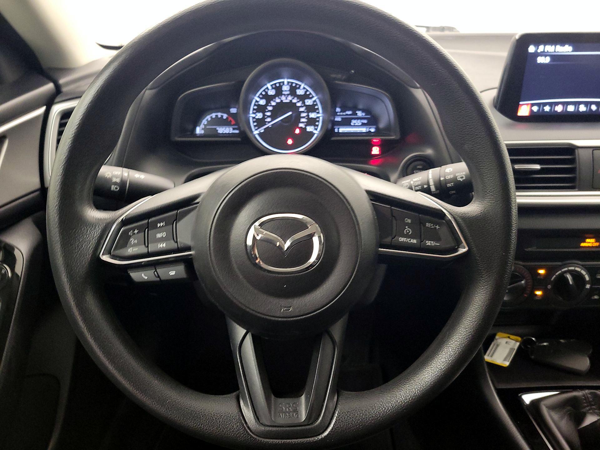 Thumbnail: 2017 Mazda Mazda3 - 10