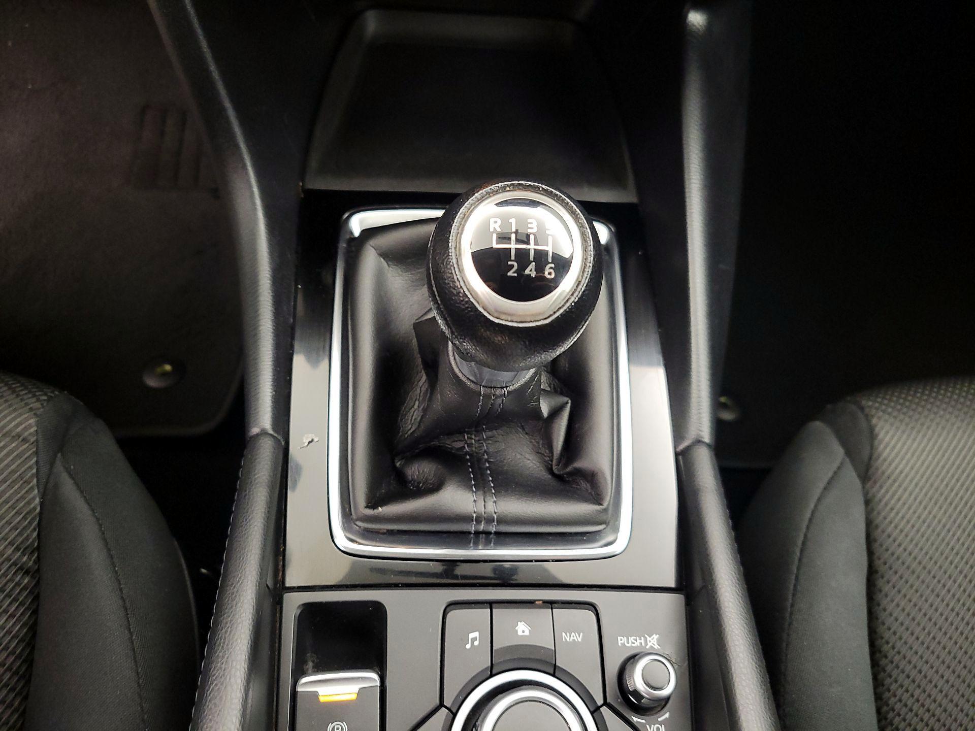 Thumbnail: 2017 Mazda Mazda3 - 16