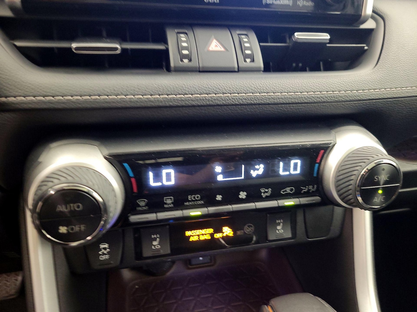 2021 Toyota RAV4 Limited - Photo 17